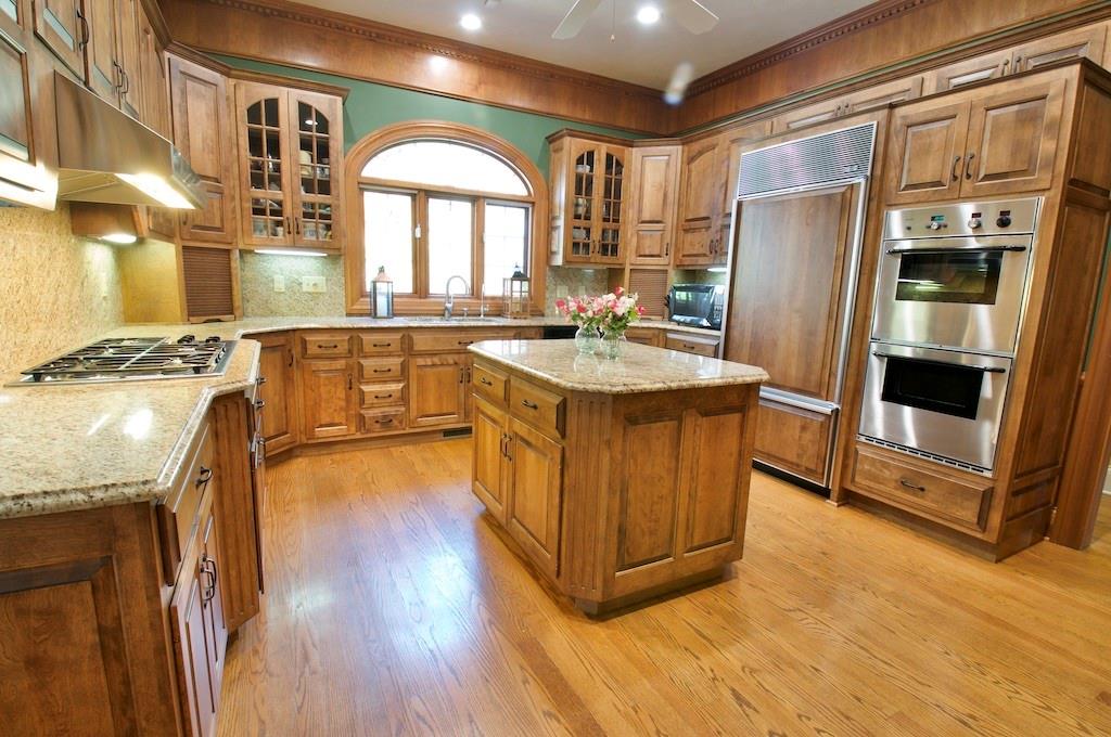 5156 Upperwood Court