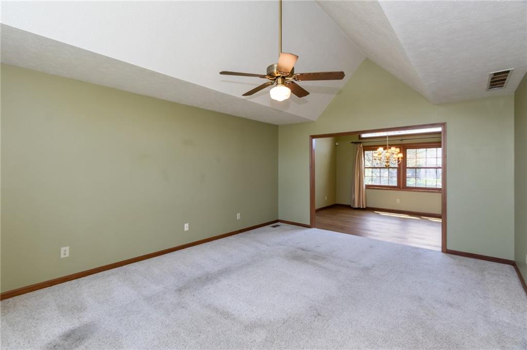 253 Hollowview Court