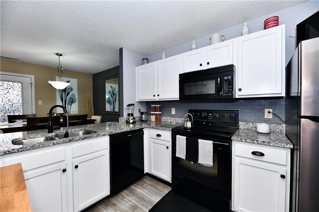 5246 Tufton Drive