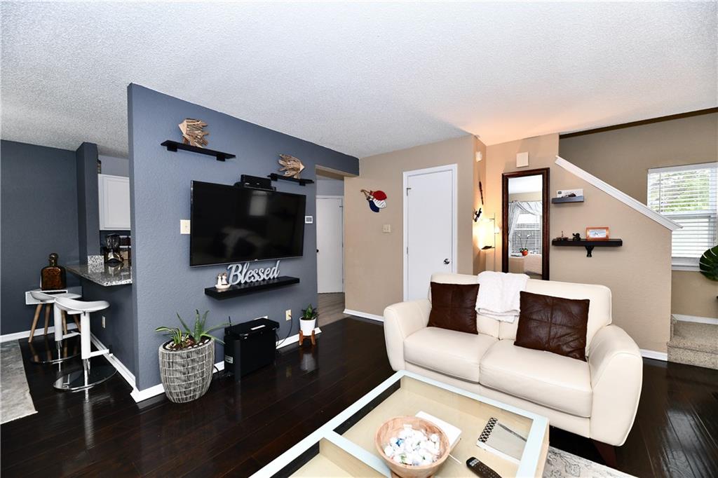 5246 Tufton Drive