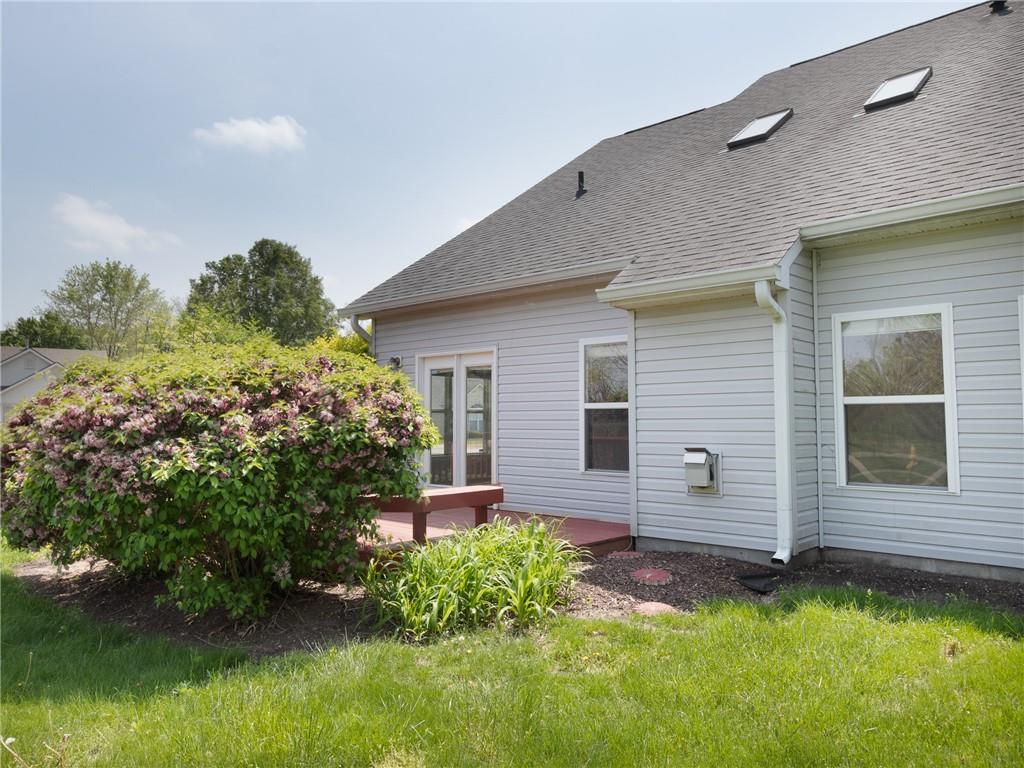 5900 Hollow Oak Trail