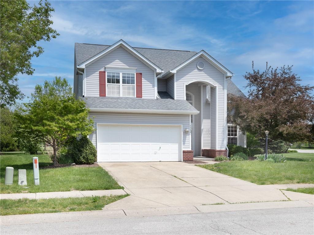 5900 Hollow Oak Trail
