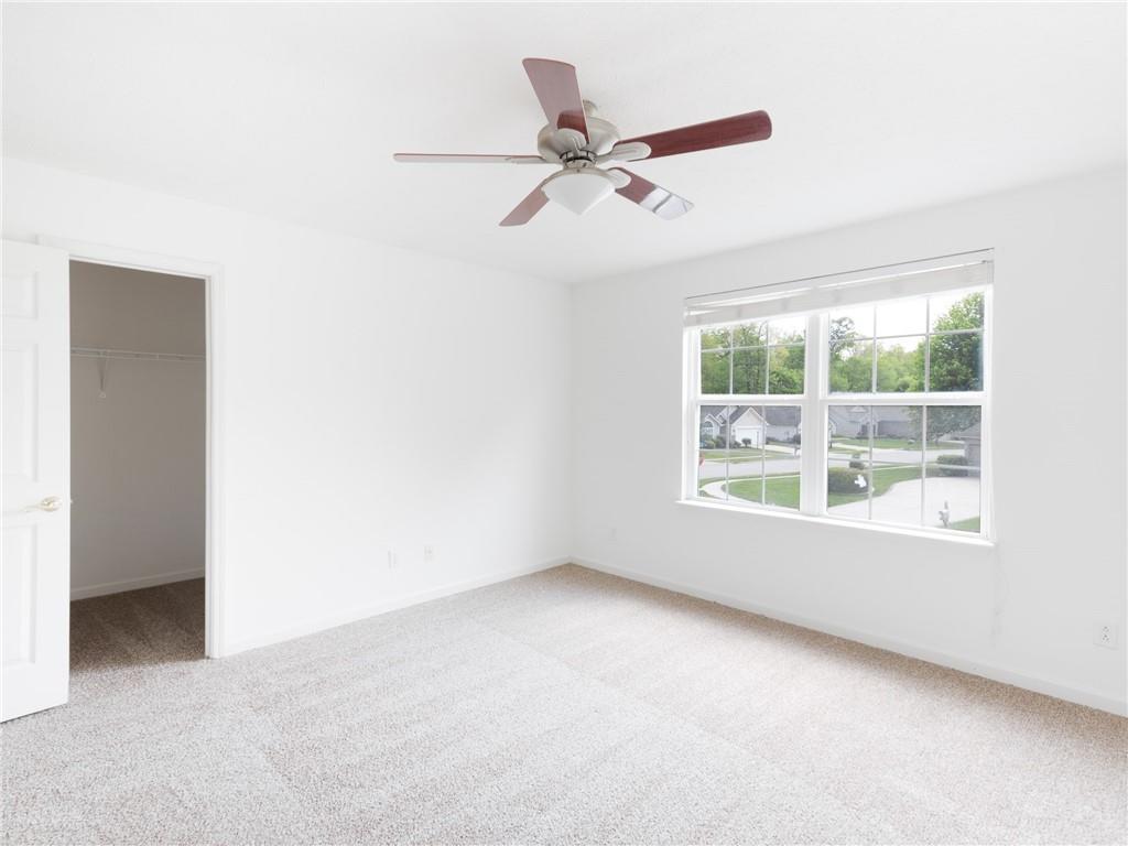 5900 Hollow Oak Trail