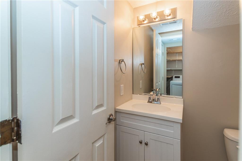 2562 Chaseway Court