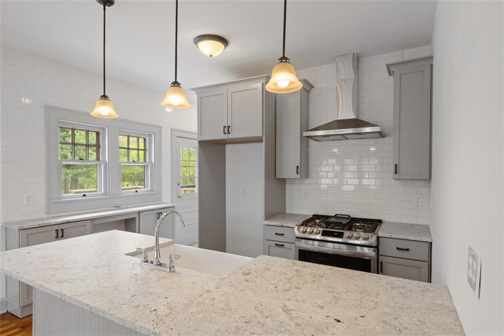 3631 W 79th Street
