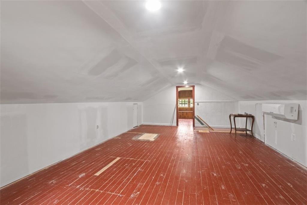 3631 W 79th Street