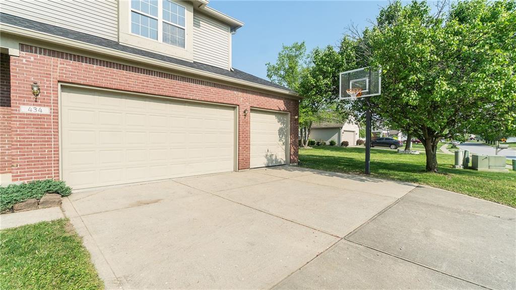 434 GOVERNORS Lane