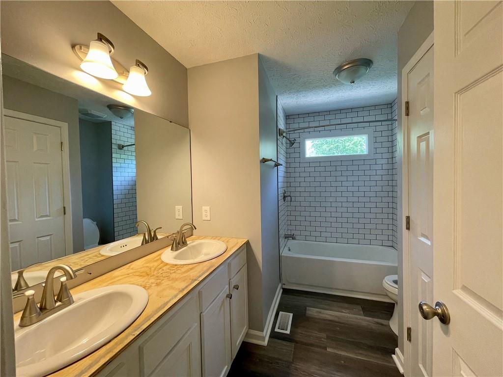 8414 Anchorage Court