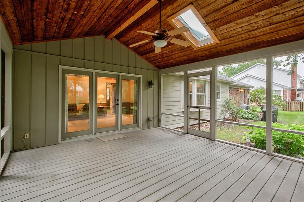 1242 Driftwood Drive