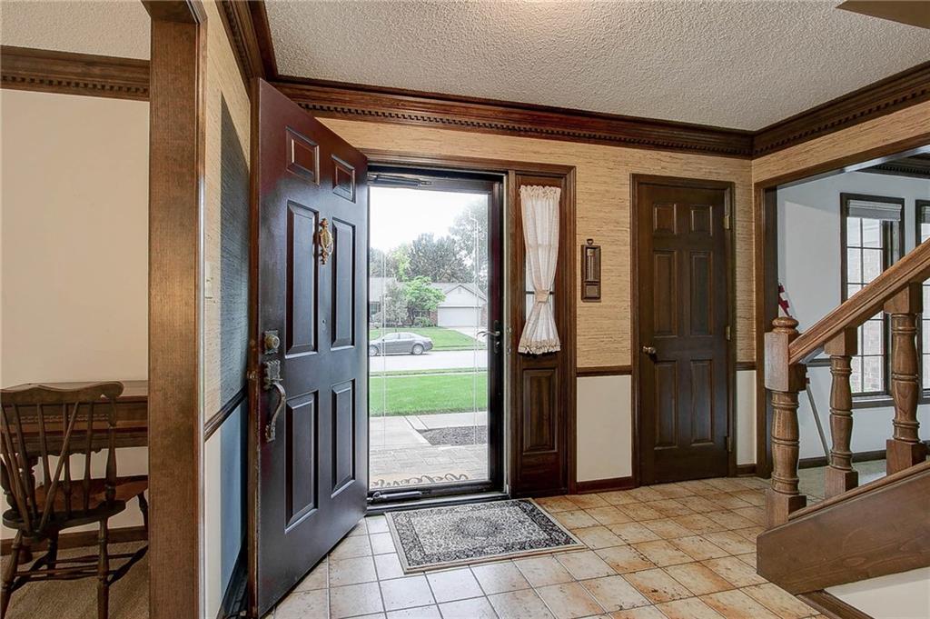 1242 Driftwood Drive