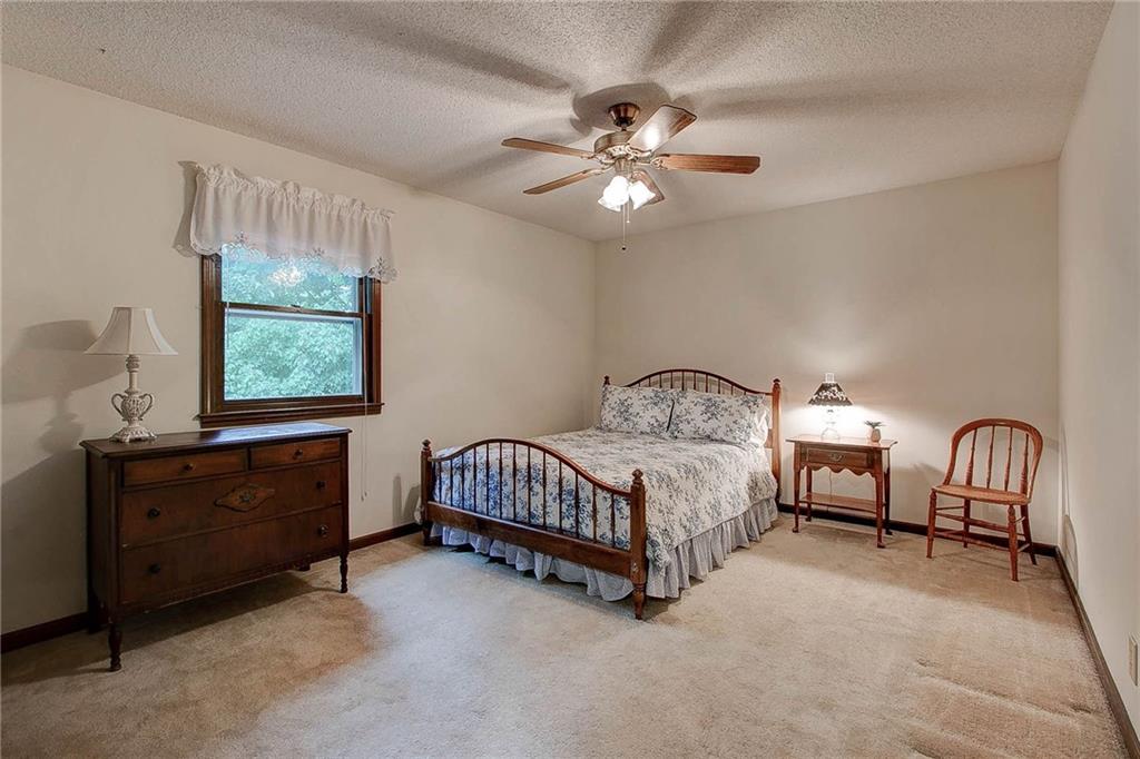 1242 Driftwood Drive