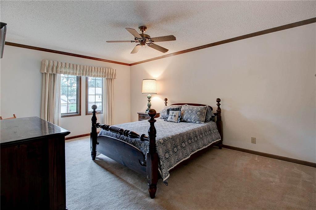 1242 Driftwood Drive