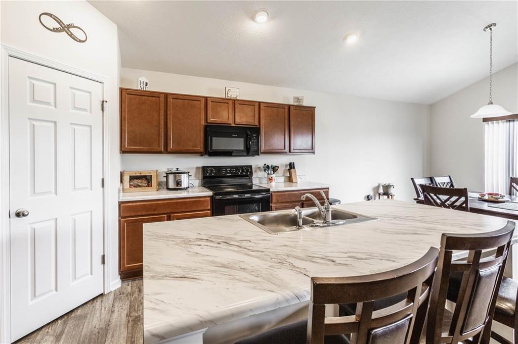 1355 W Limestone Way