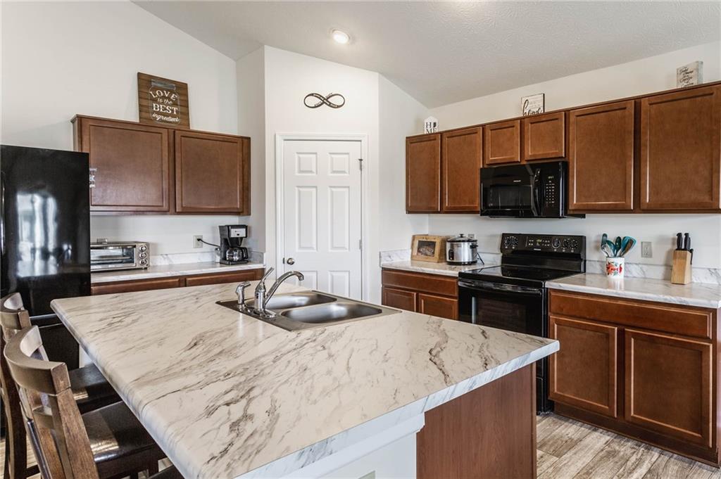 1355 W Limestone Way