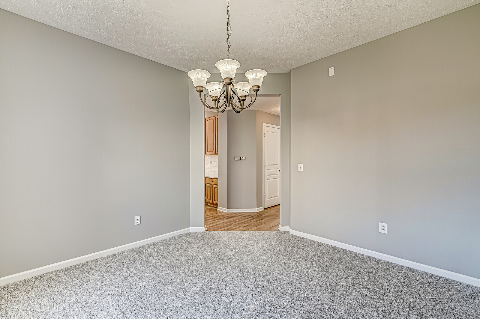 4045 Rowlett Place