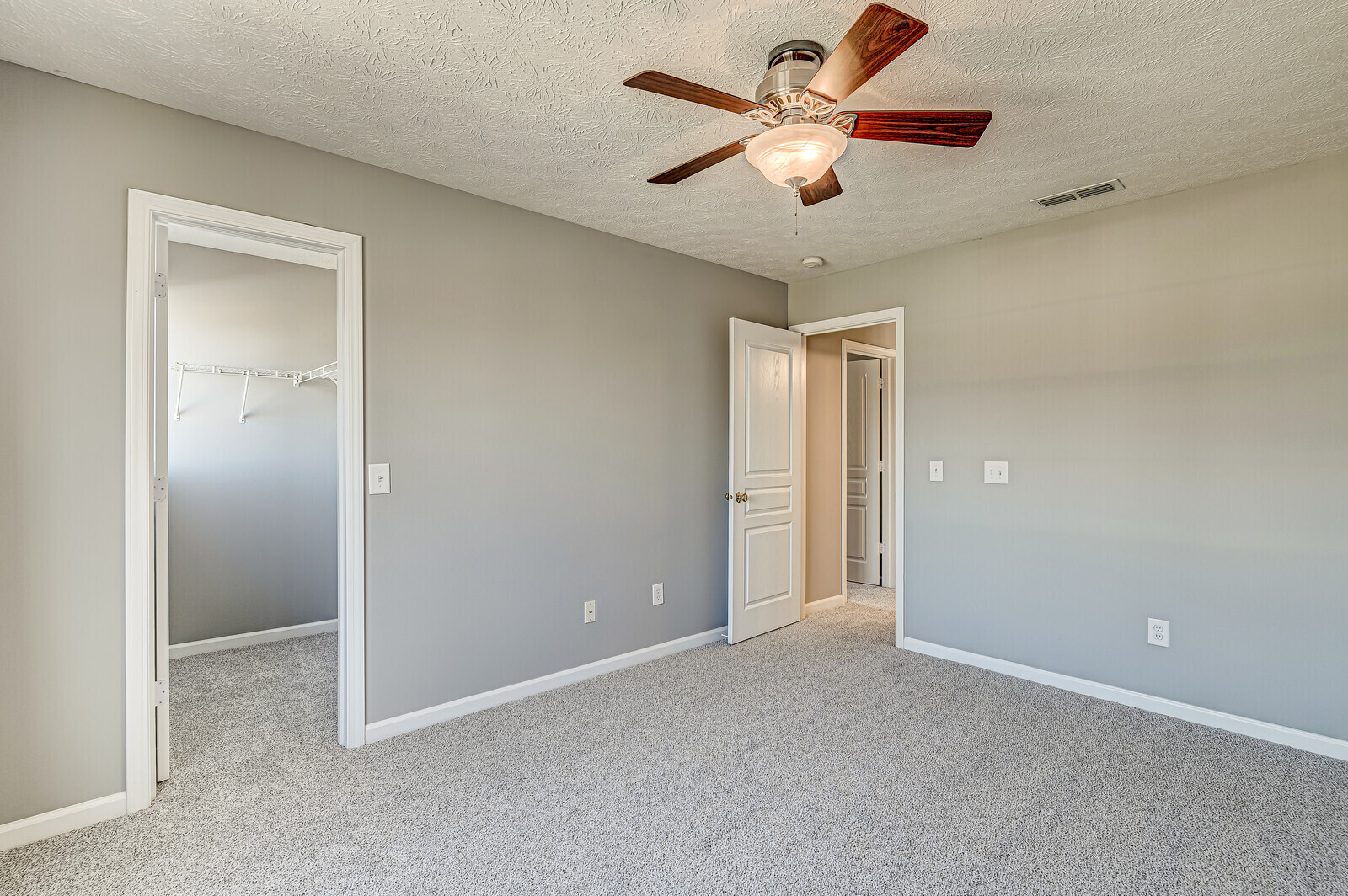 4045 Rowlett Place