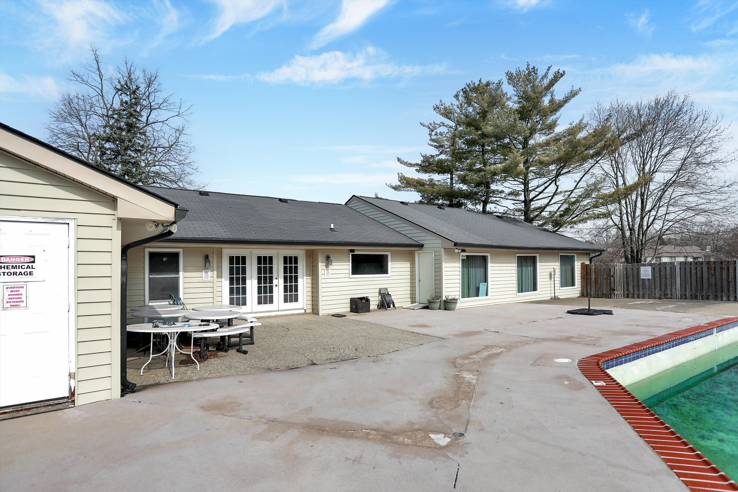2955 Grinnell Lane