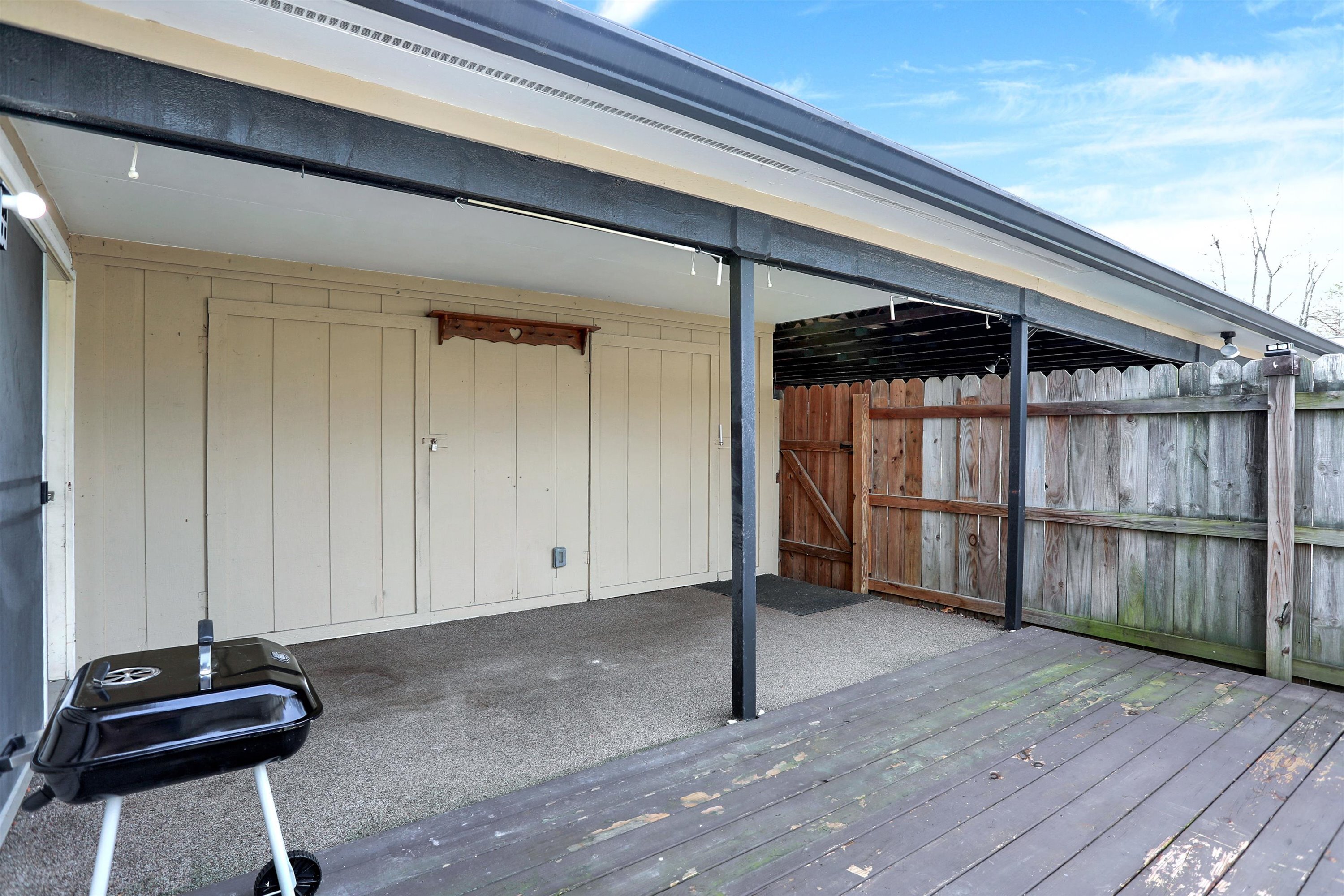 2955 Grinnell Lane