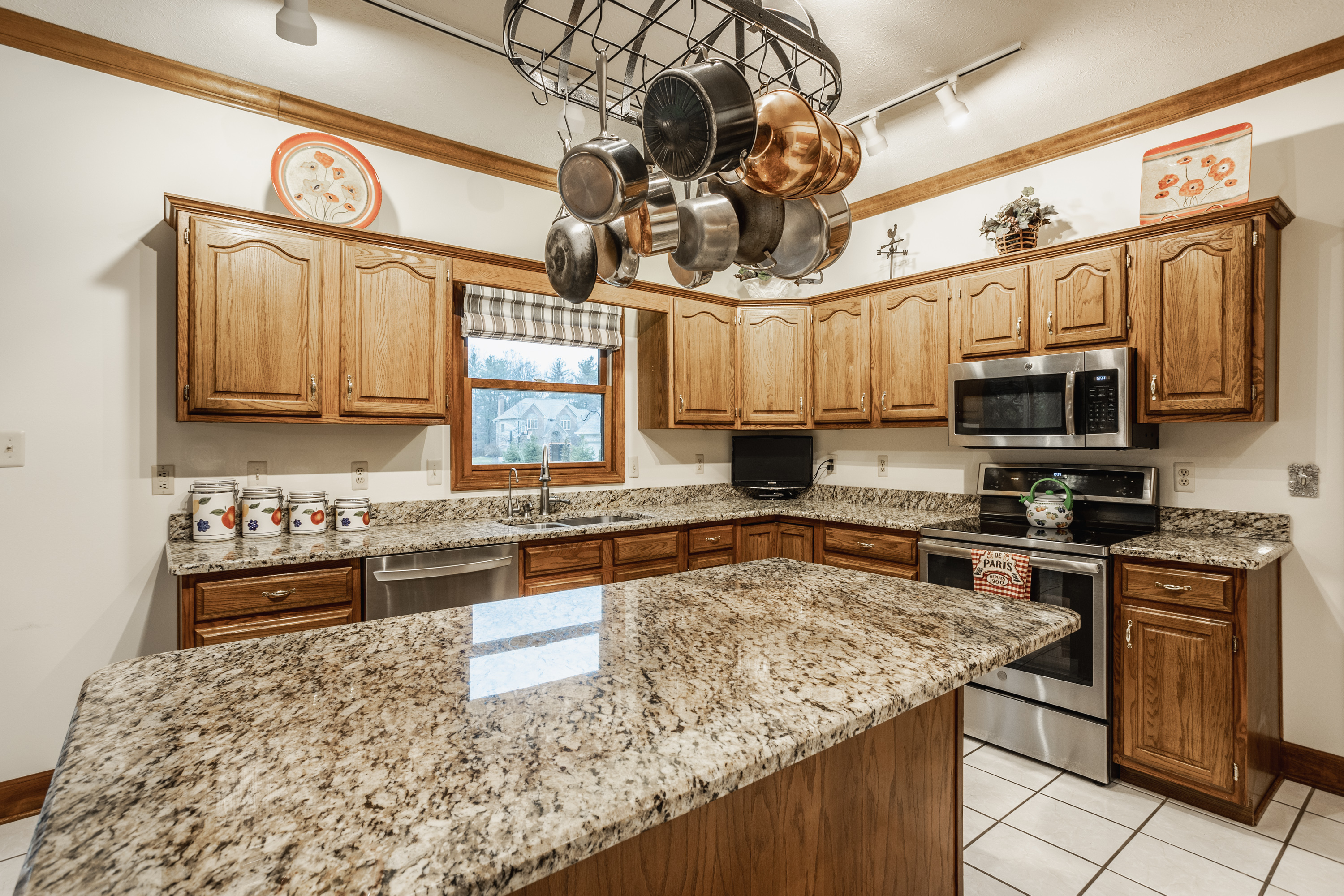 508 Ponds Pointe Drive