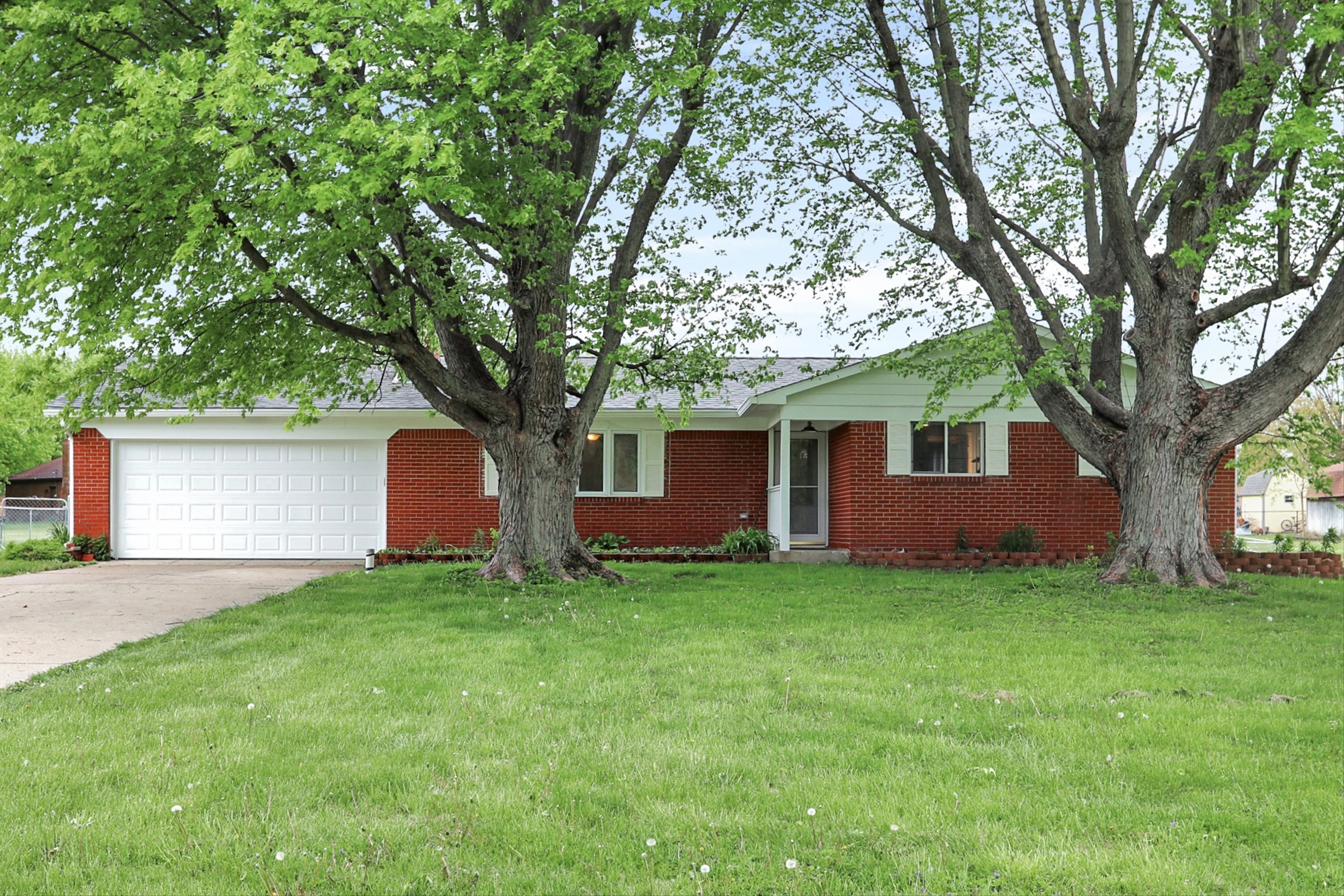 3160 N County Road 950 E