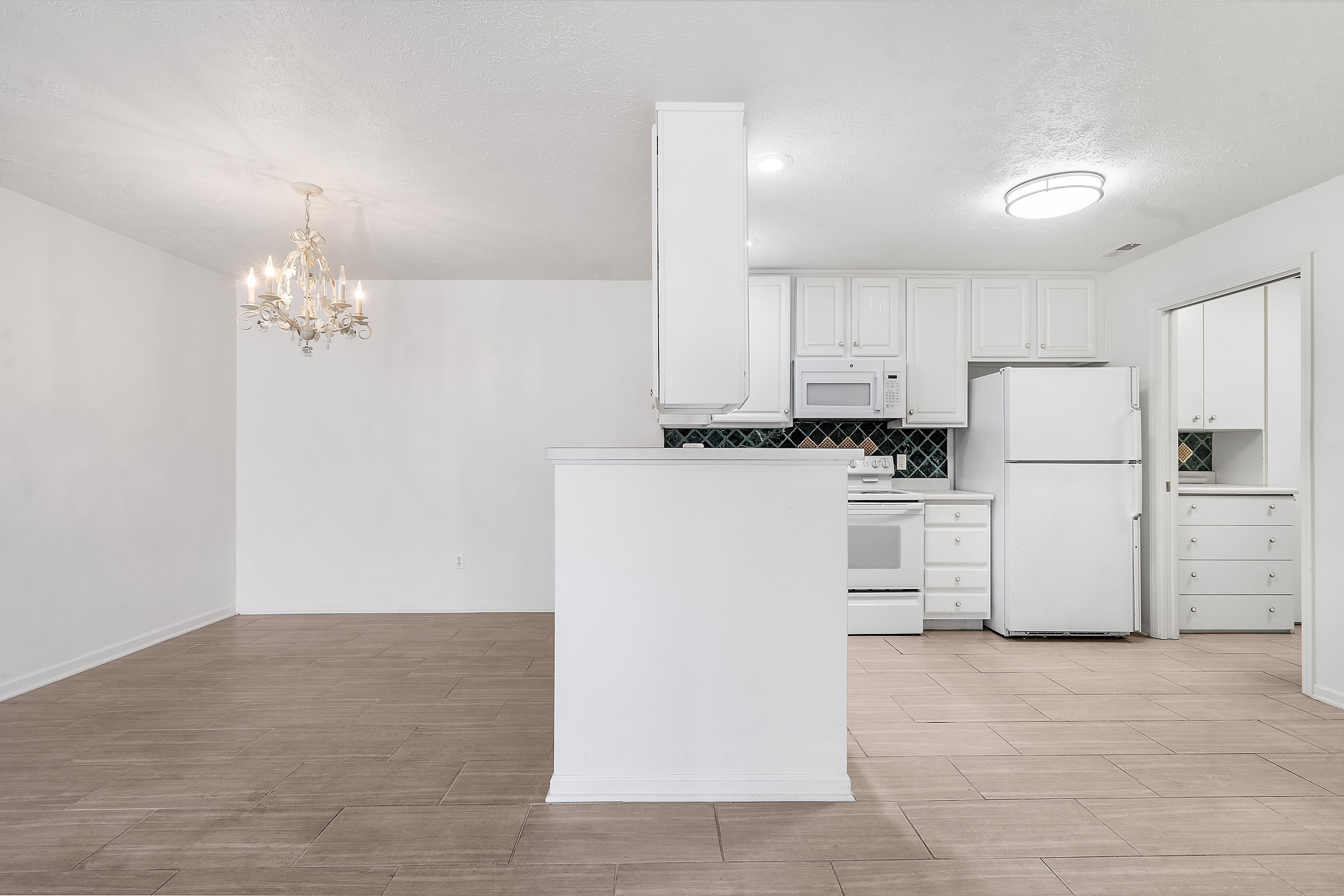 7467 Vineyard Drive