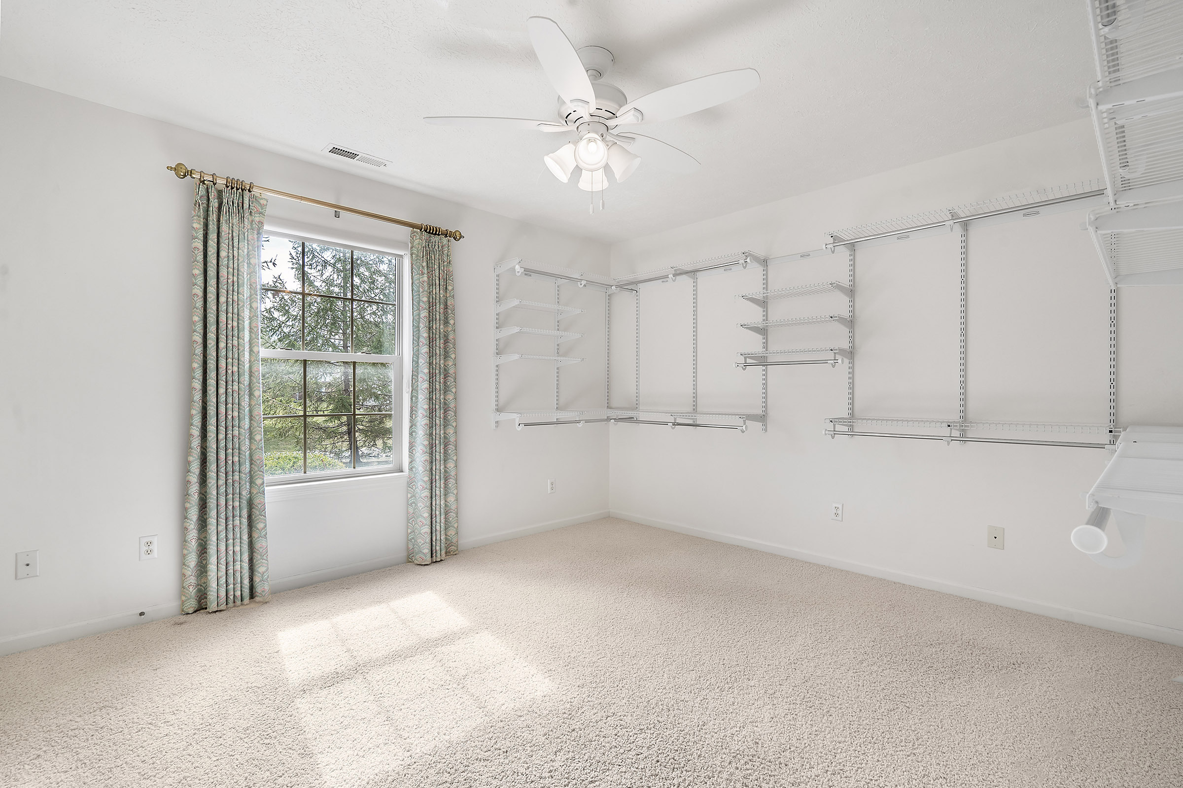 7467 Vineyard Drive