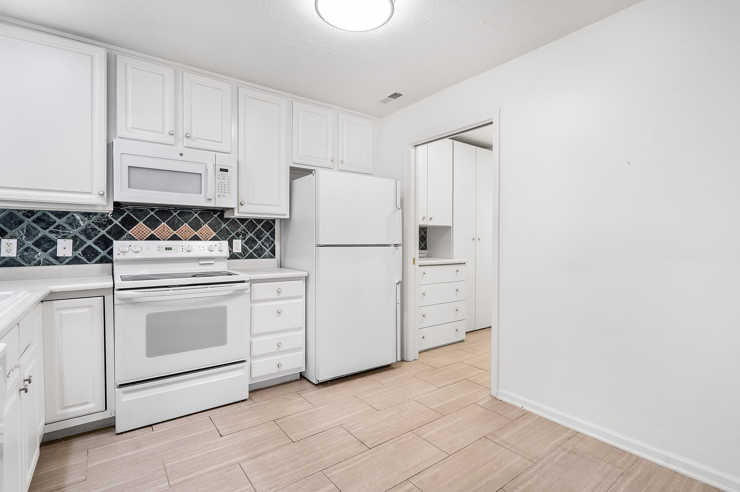 7467 Vineyard Drive