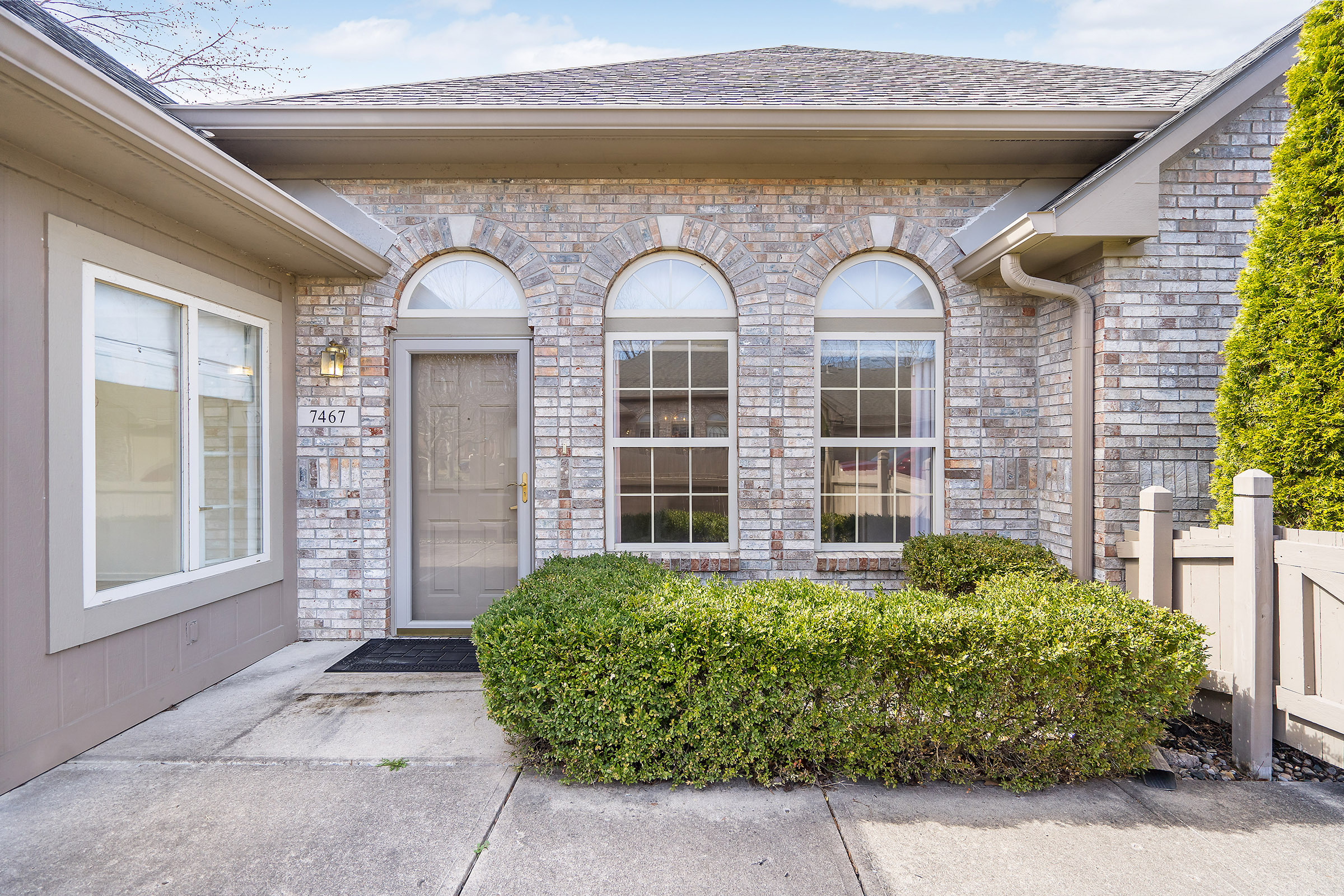 7467 Vineyard Drive