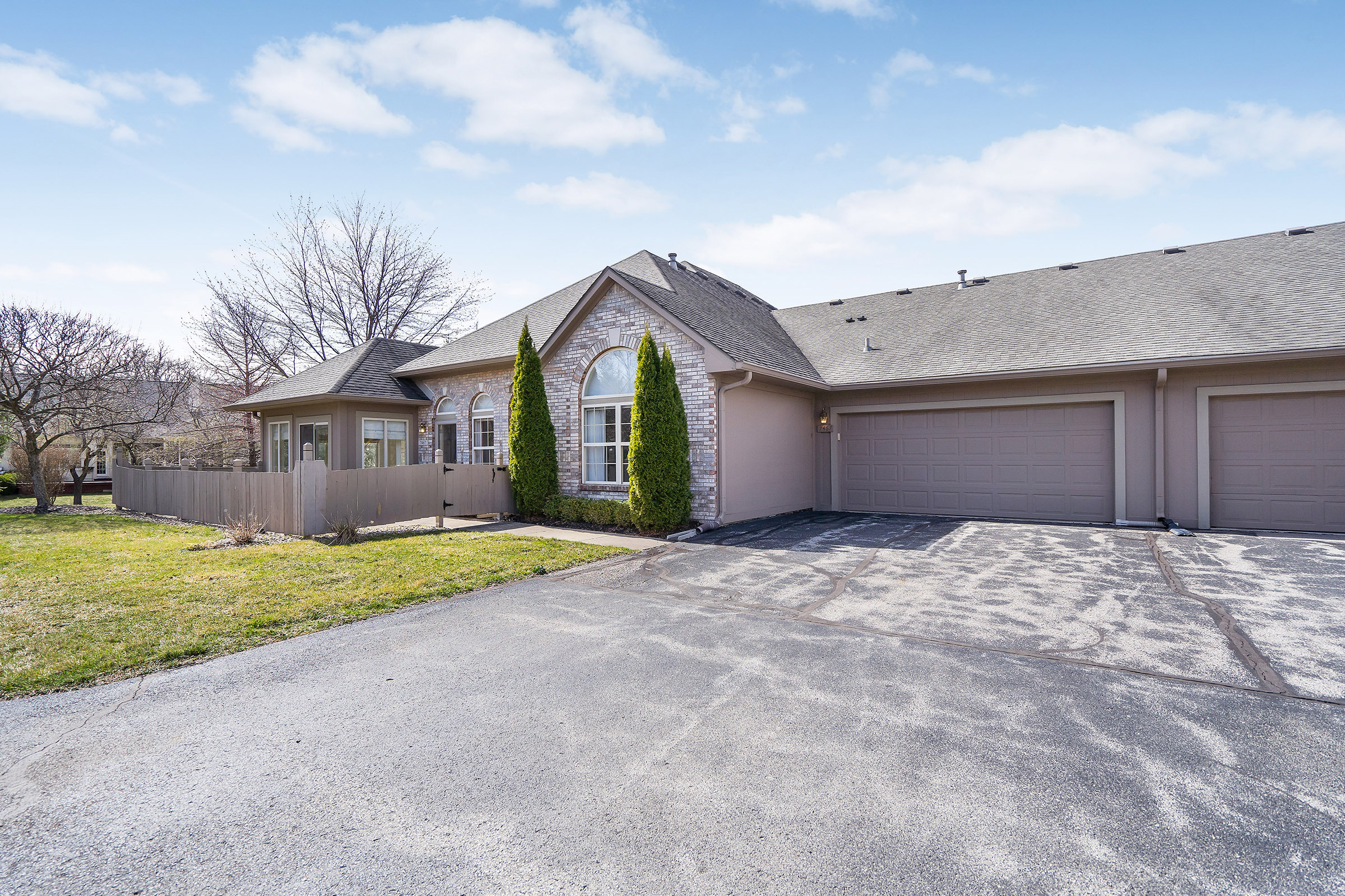 7467 Vineyard Drive