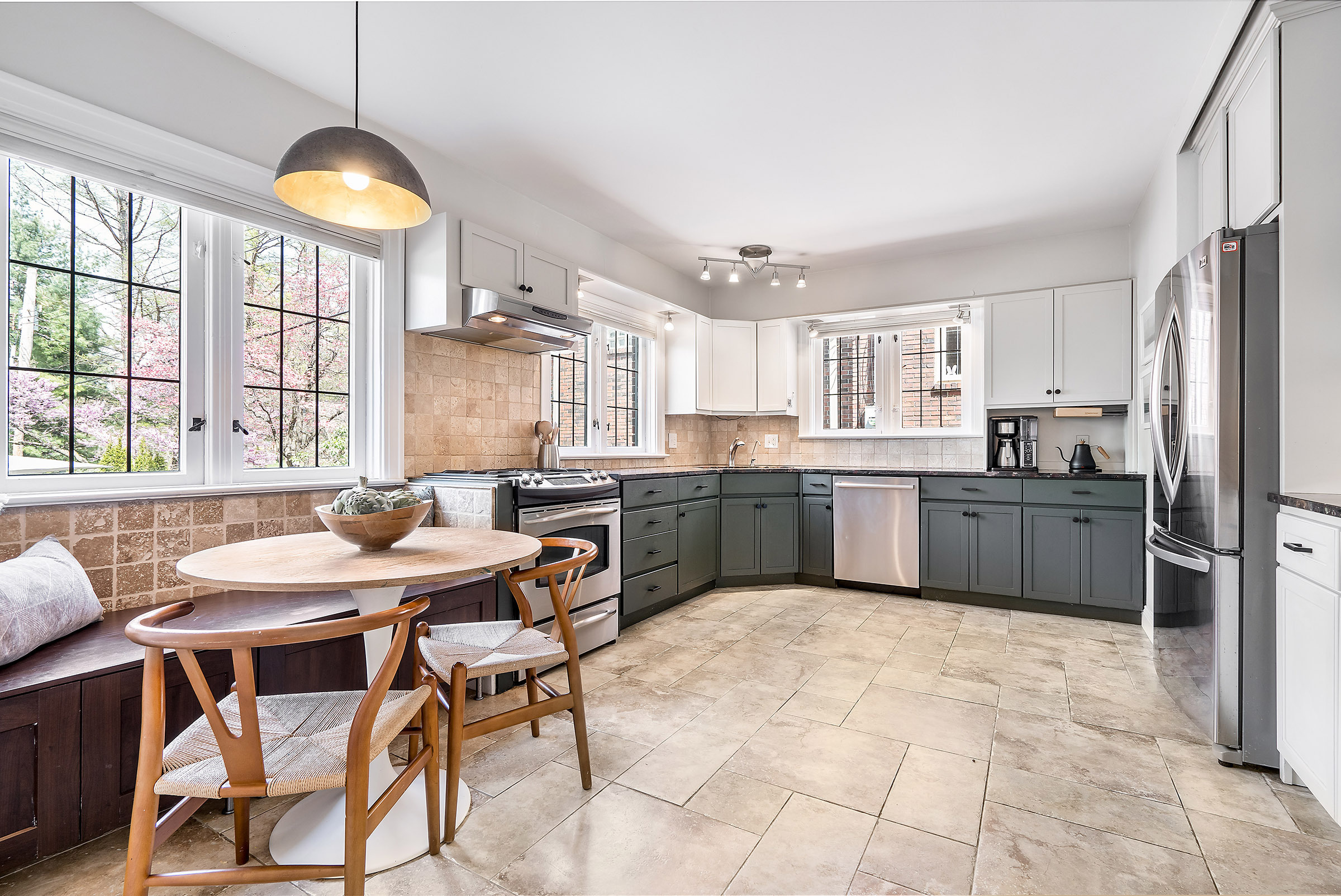 28 E 55th Street