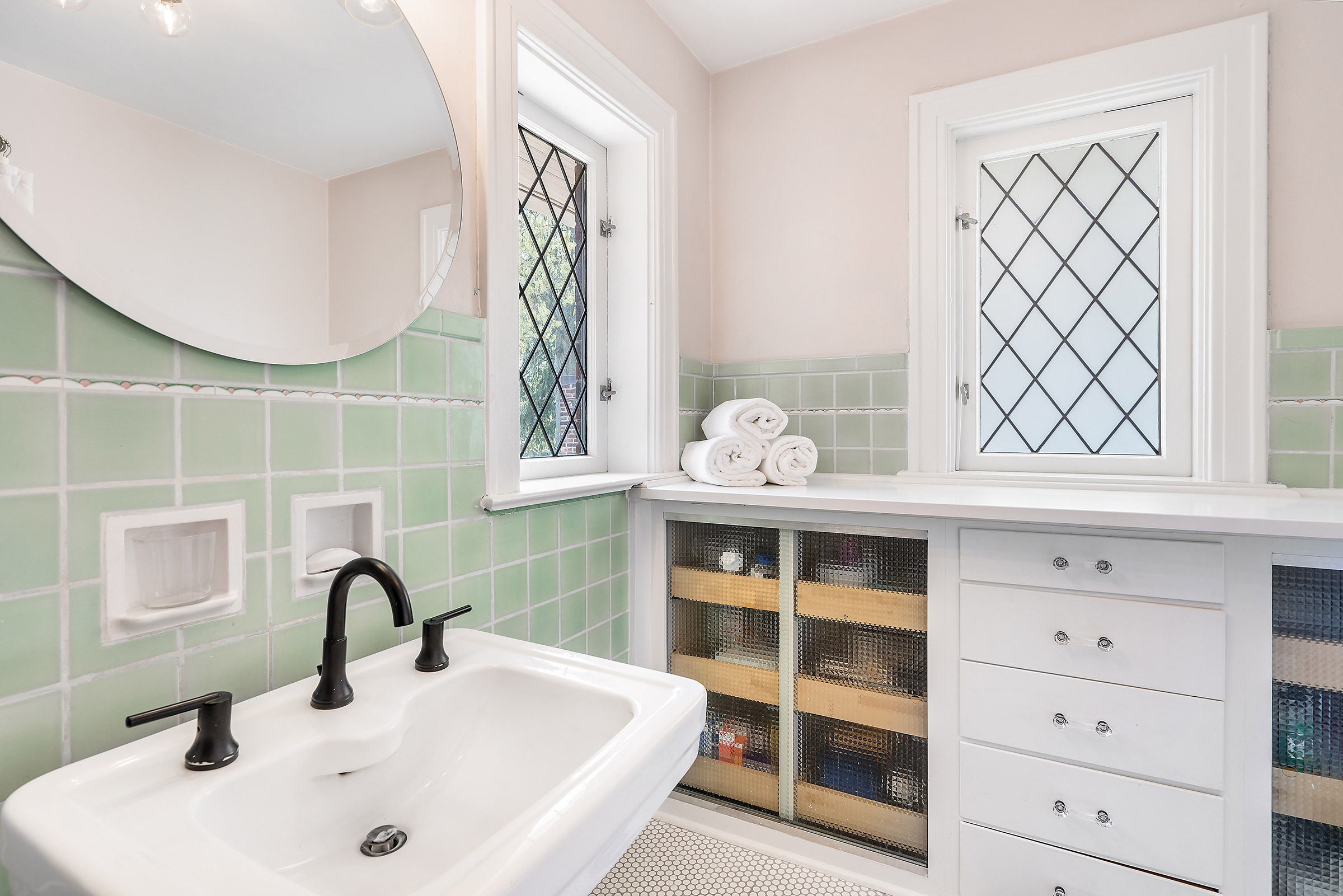 28 E 55th Street