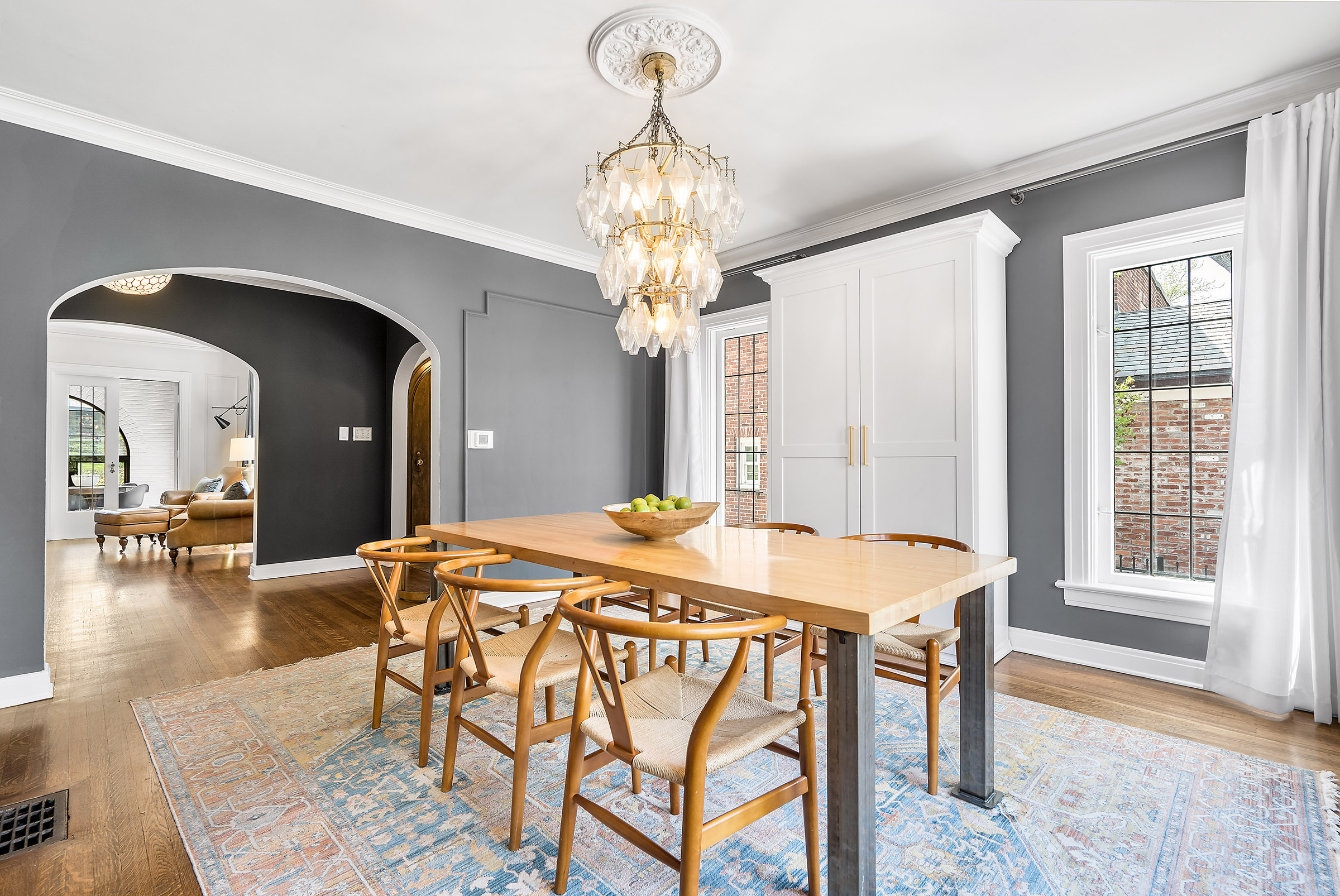 28 E 55th Street