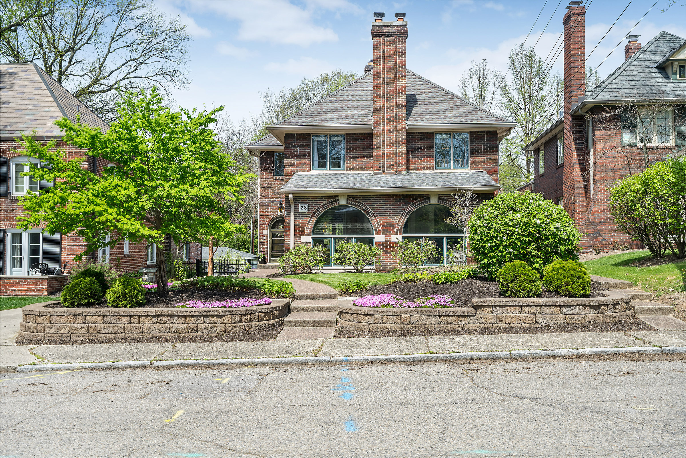 28 E 55th Street