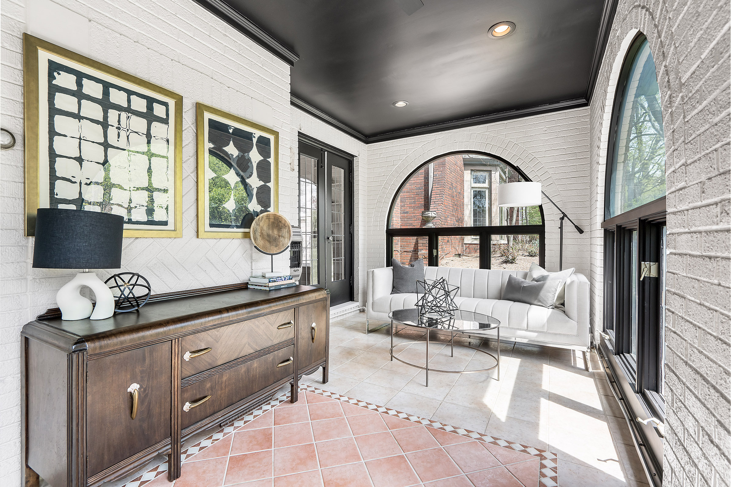 28 E 55th Street