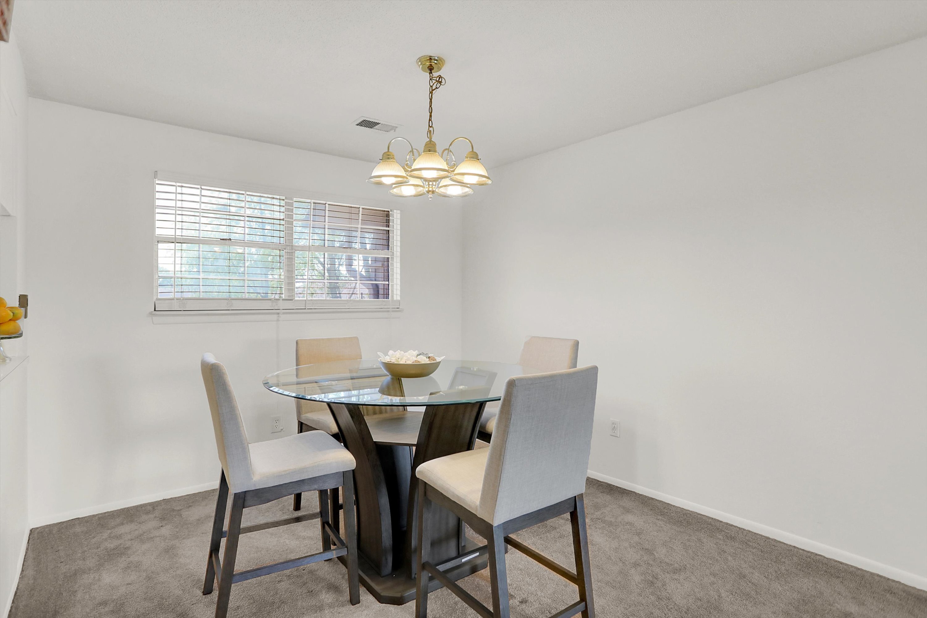 3016 Lake Shore Drive Unit: UNIT F