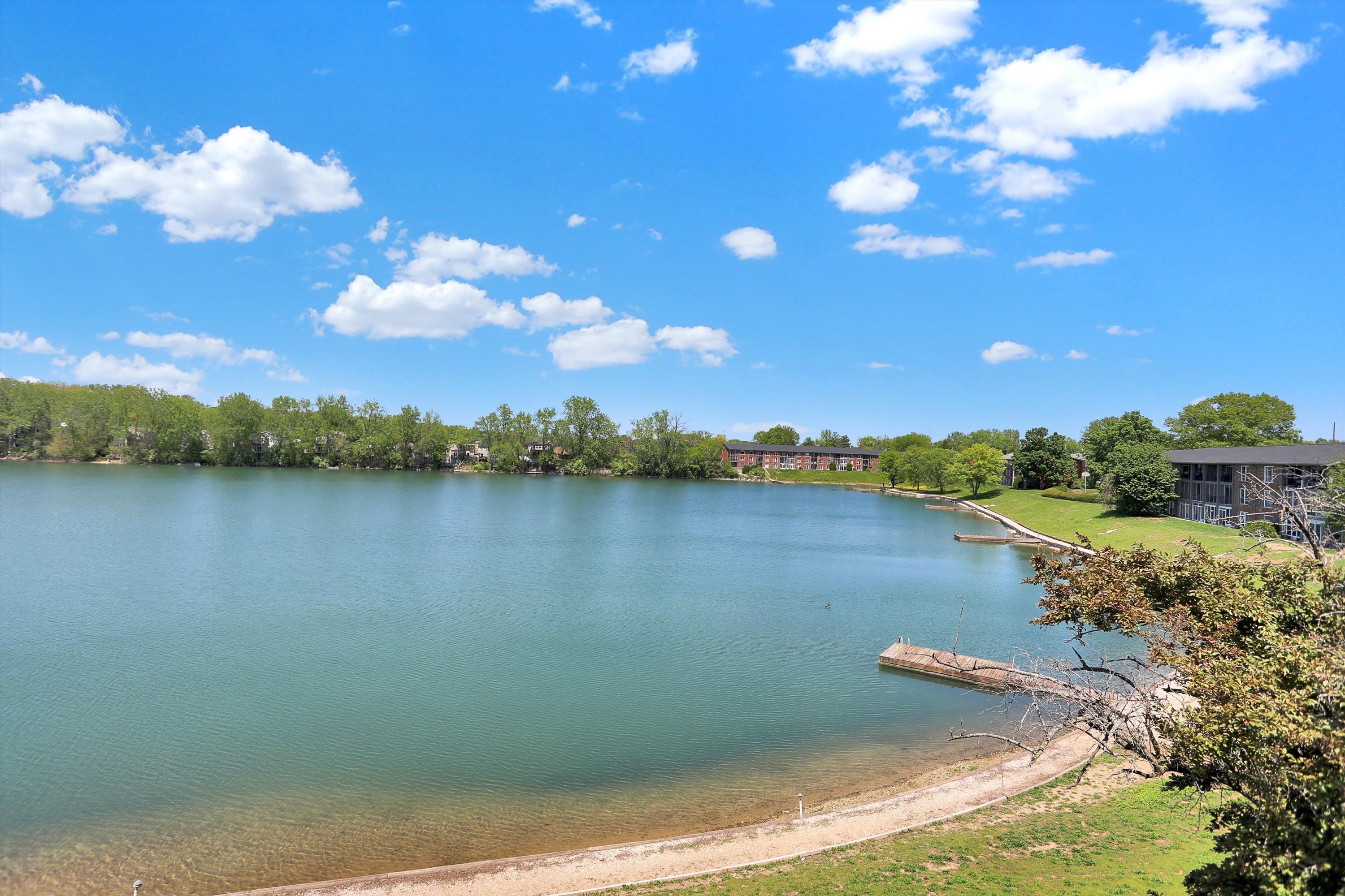 3016 Lake Shore Drive Unit: UNIT F