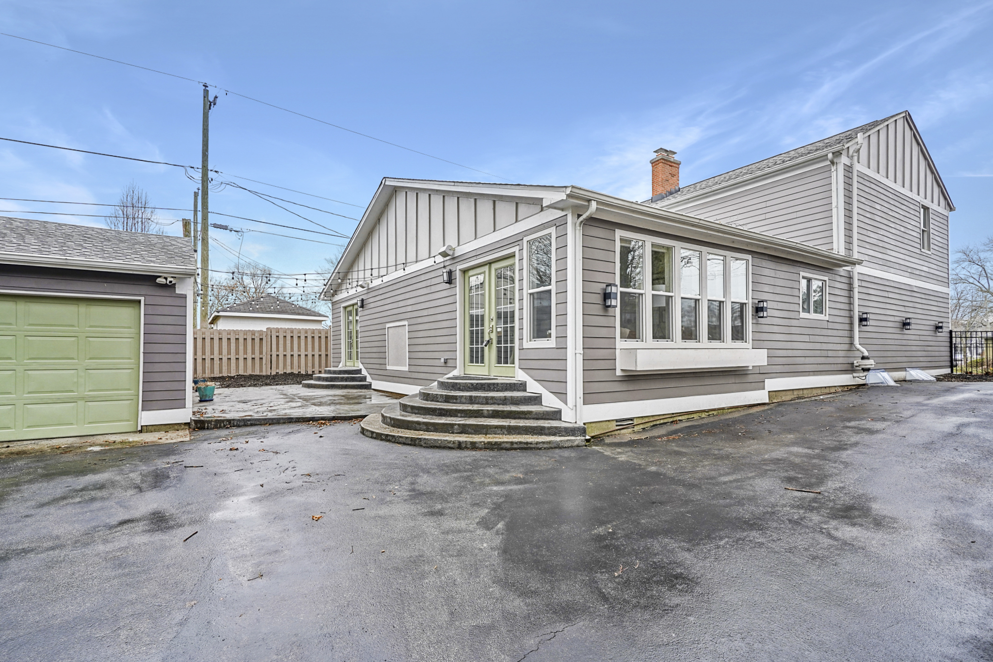4117 N Capitol Avenue