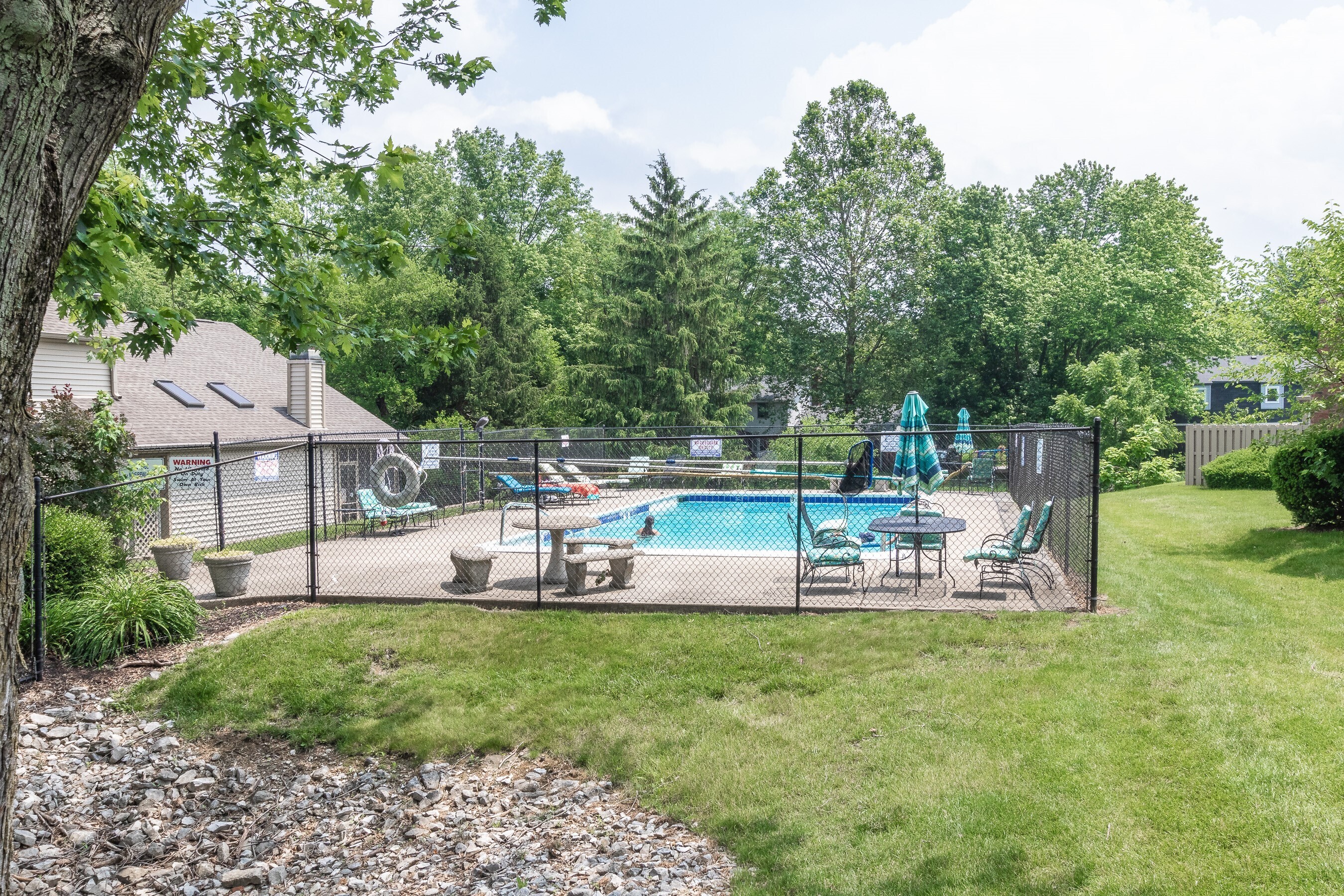 11679 Buttonwood Drive