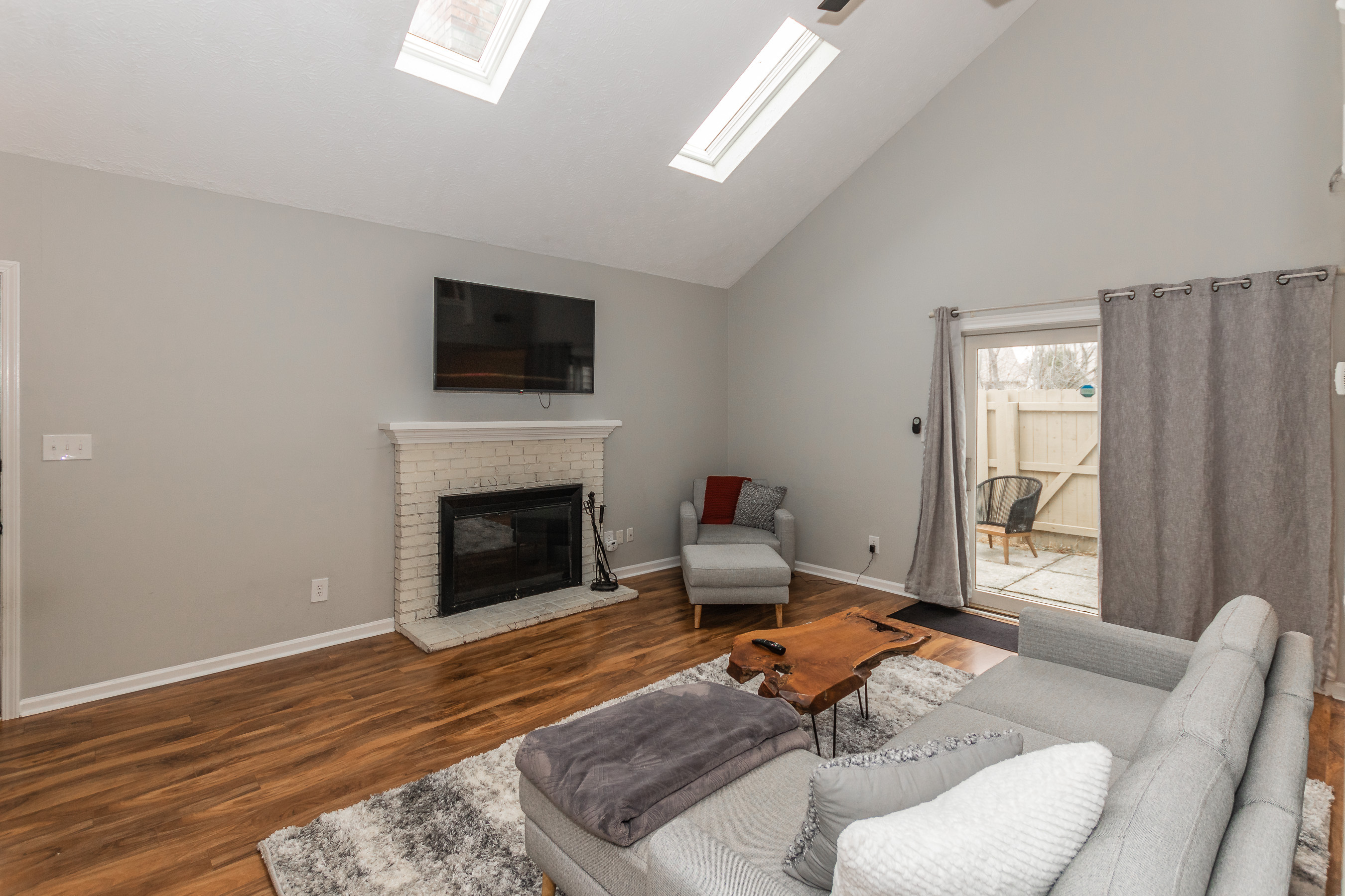 11679 Buttonwood Drive