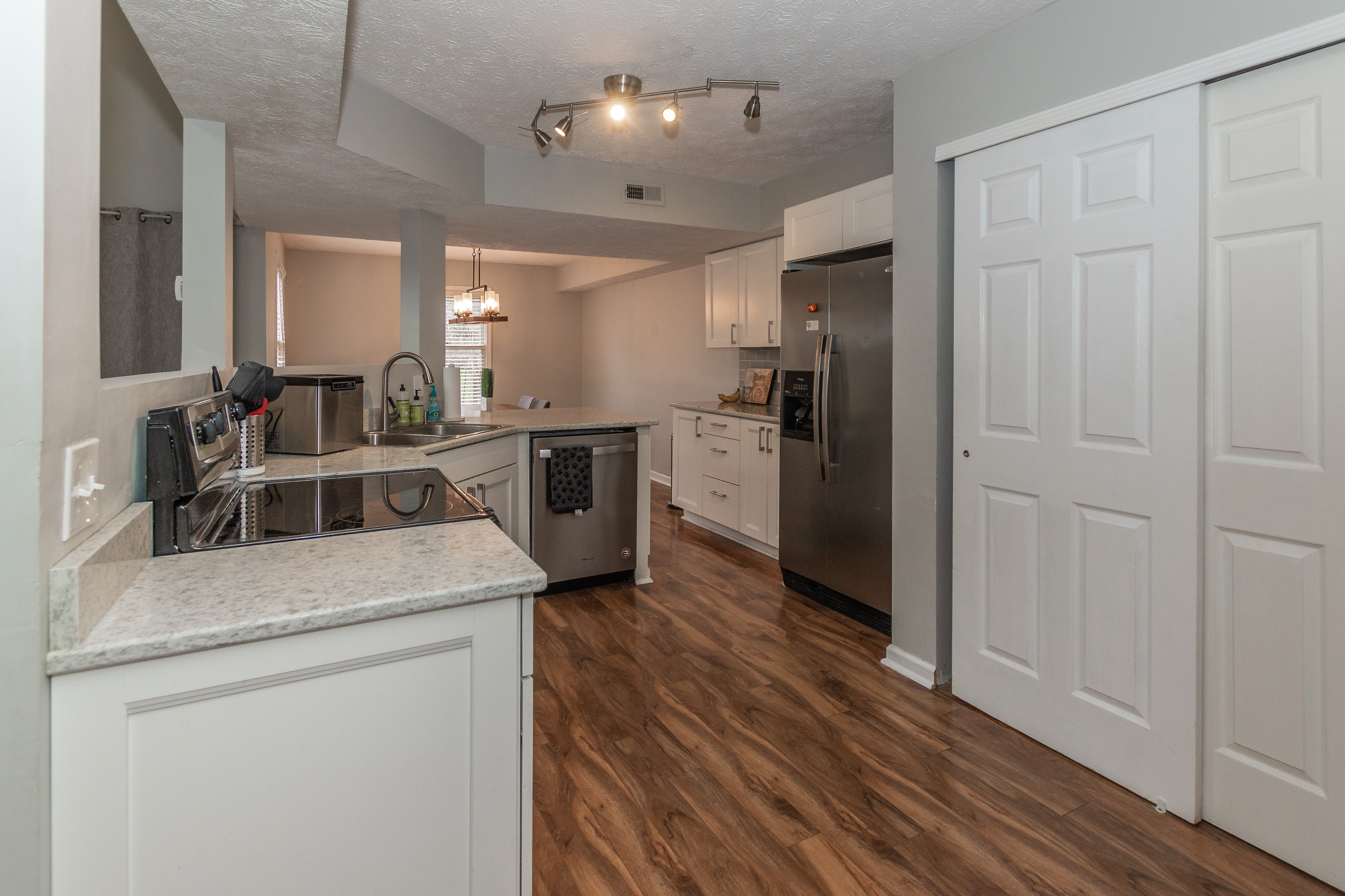 11679 Buttonwood Drive