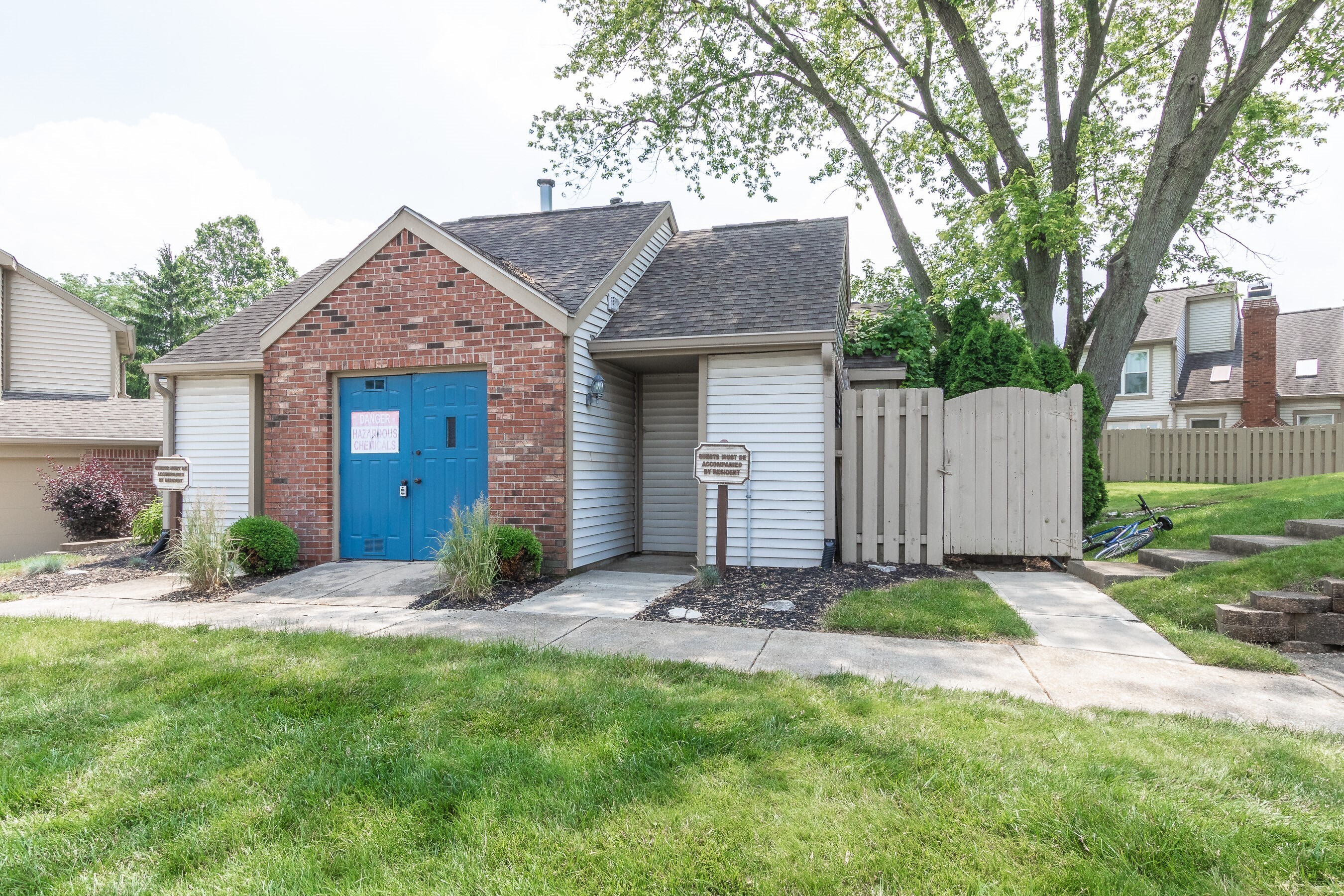 11679 Buttonwood Drive