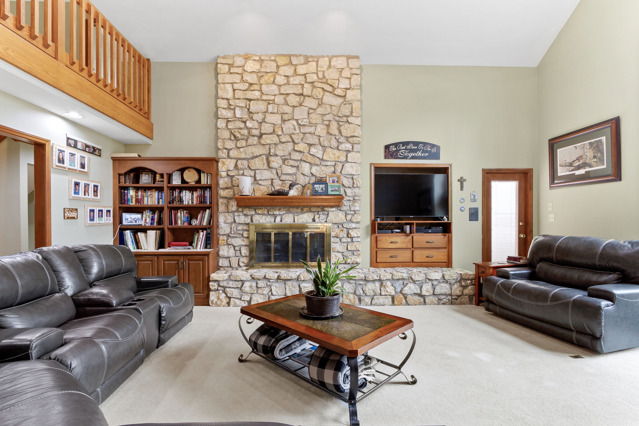 6716 Thoroughbred Drive
