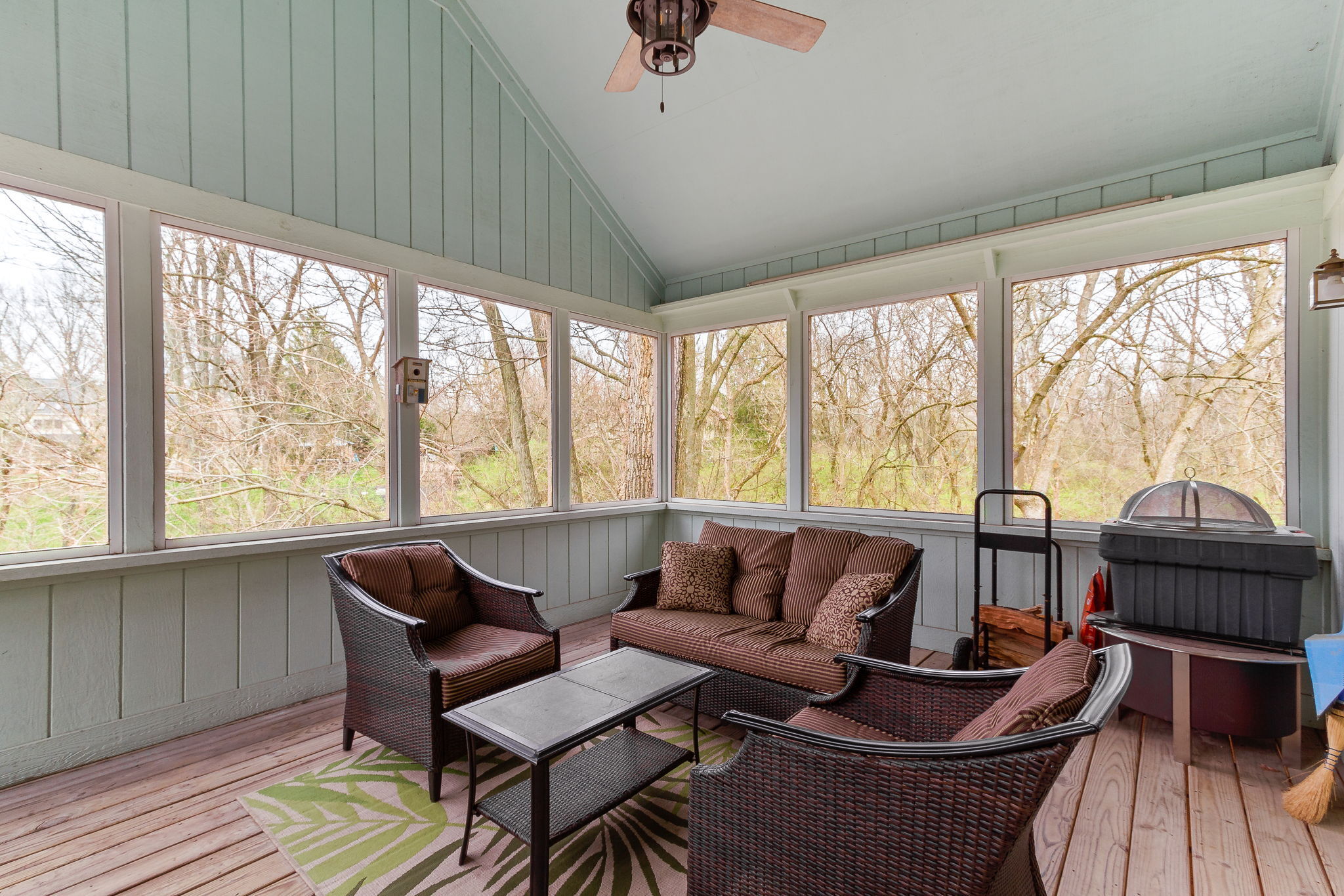 6716 Thoroughbred Drive
