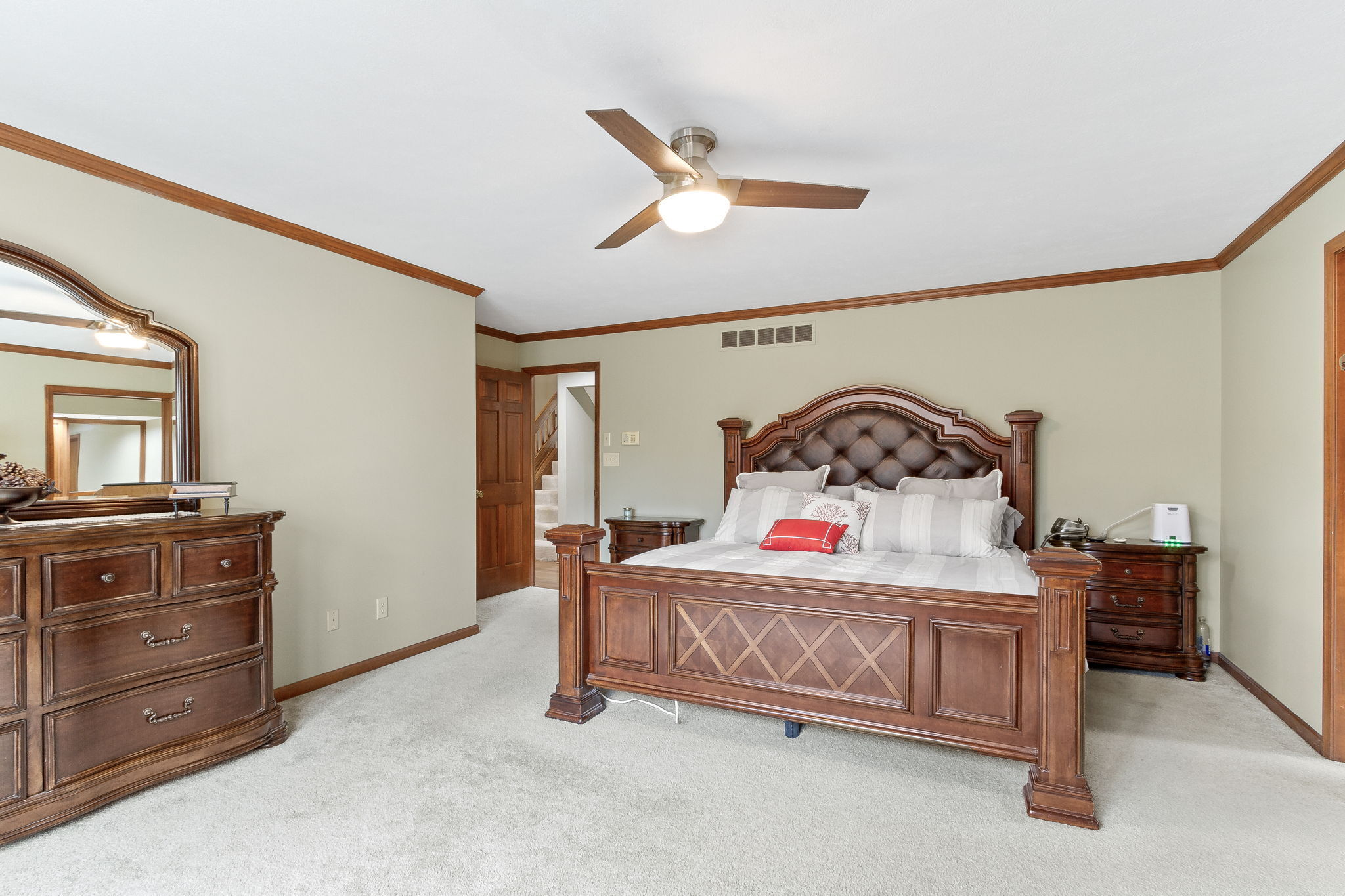 6716 Thoroughbred Drive