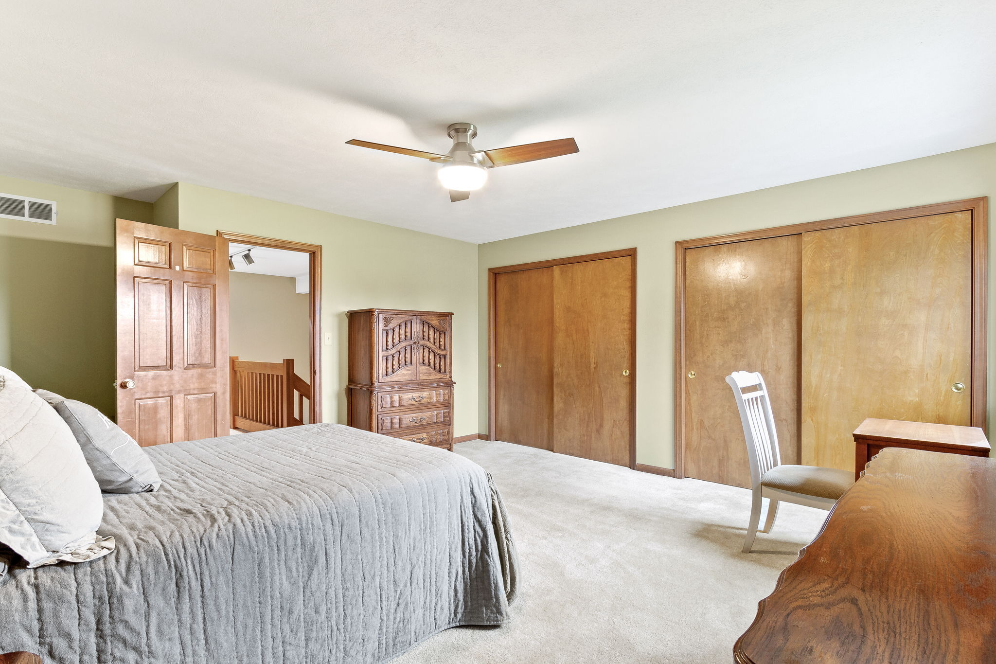 6716 Thoroughbred Drive