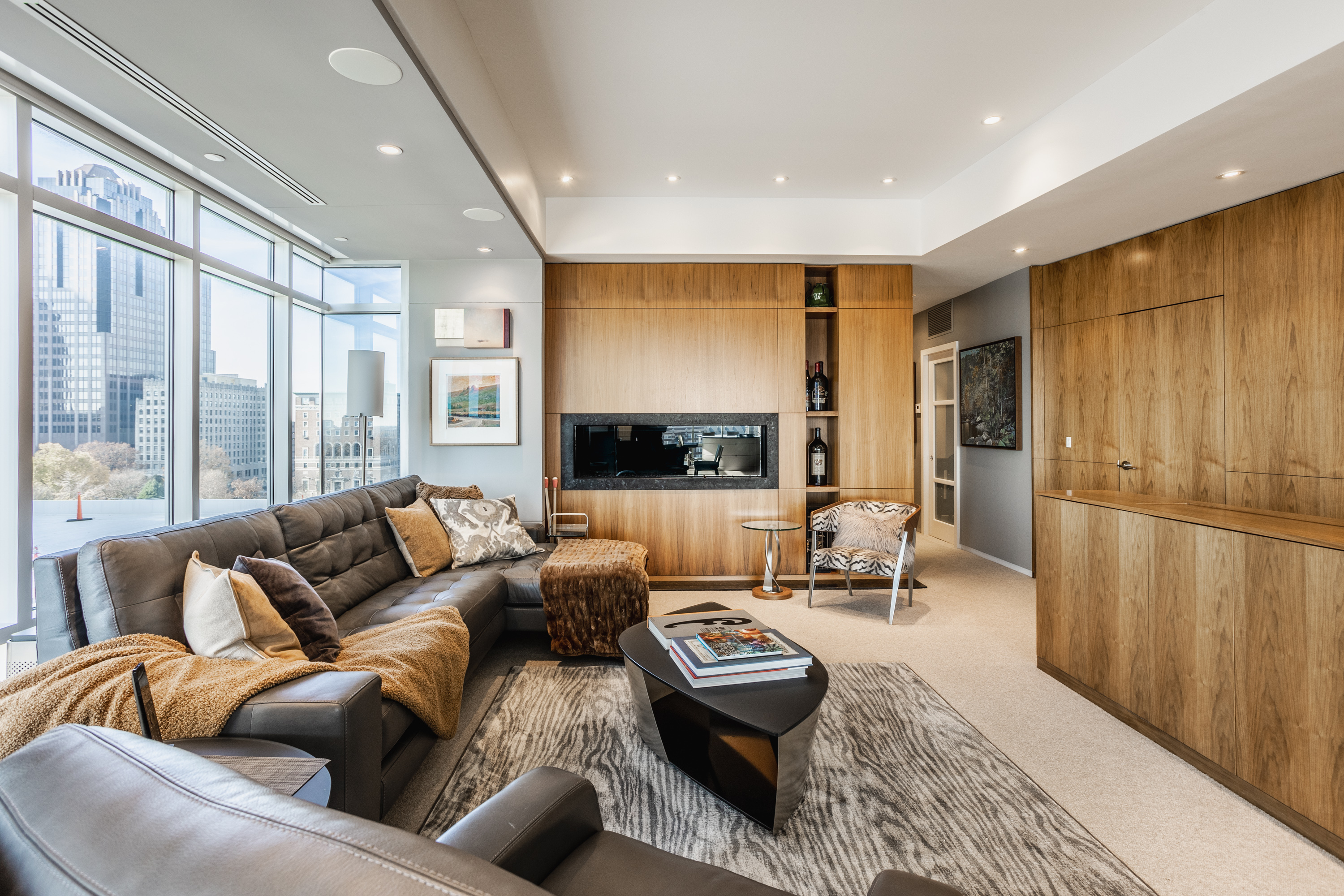 429 N Pennsylvania Street Unit: # 700