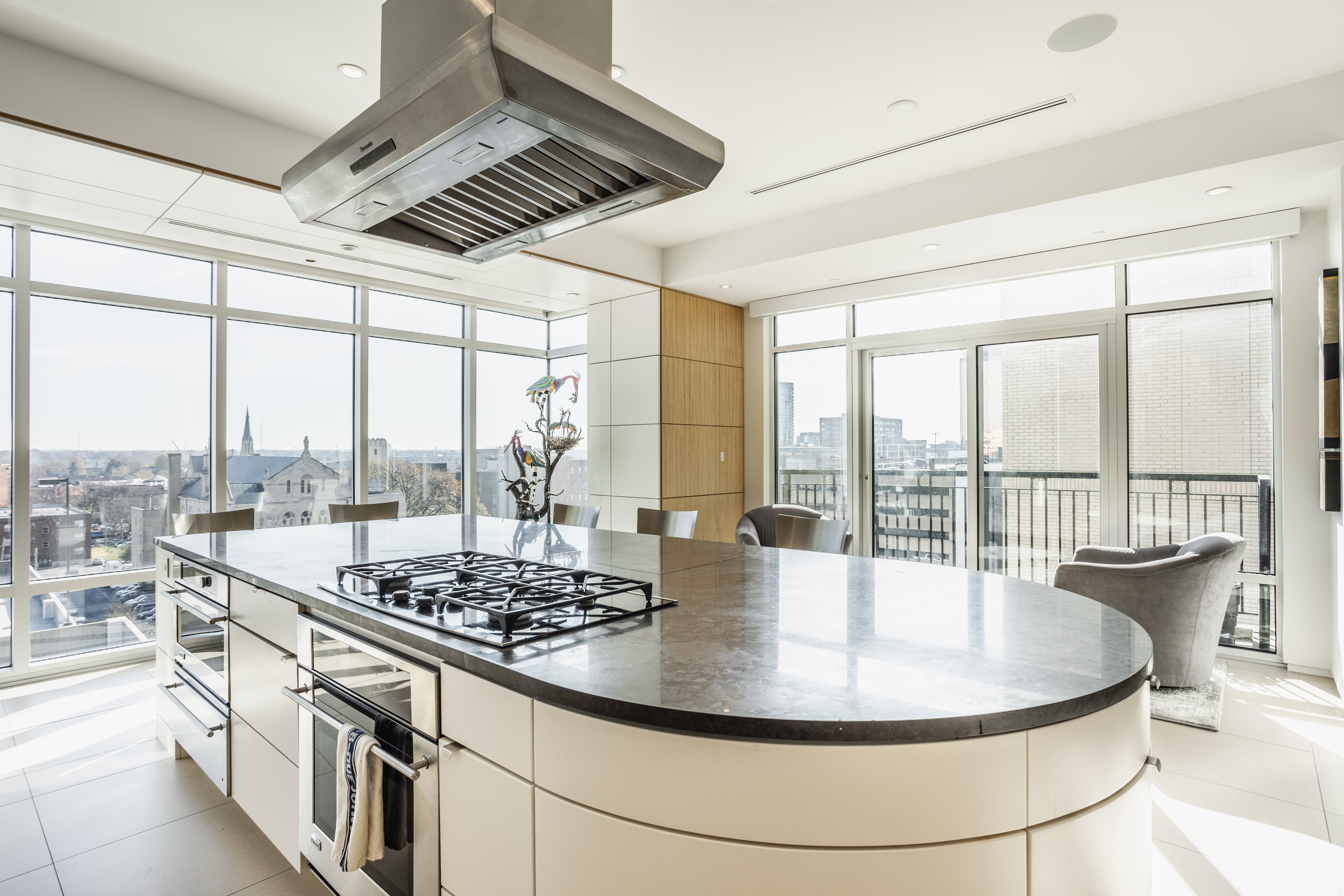 429 N Pennsylvania Street Unit: # 700