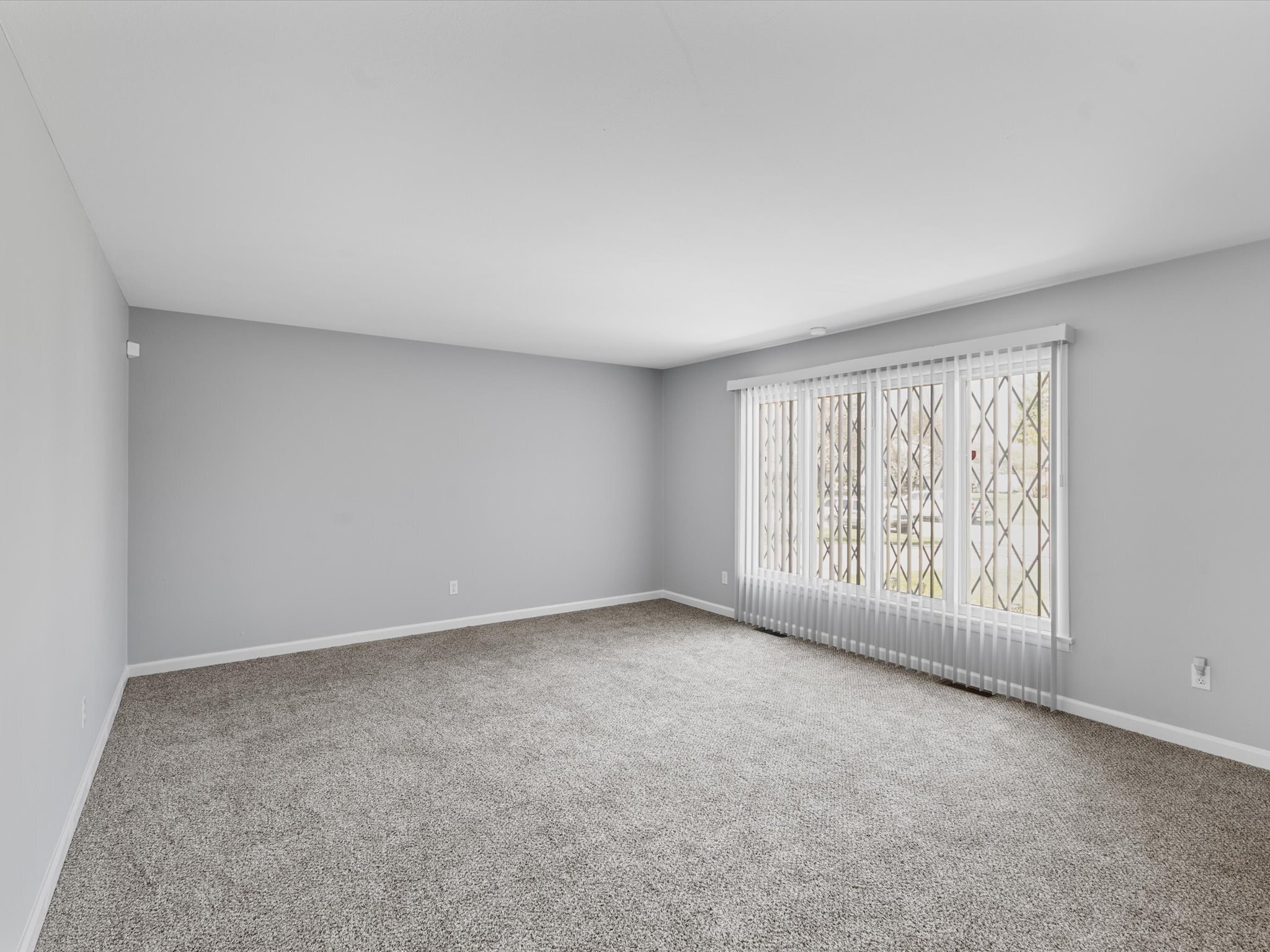 6817 Chapel Hill Road