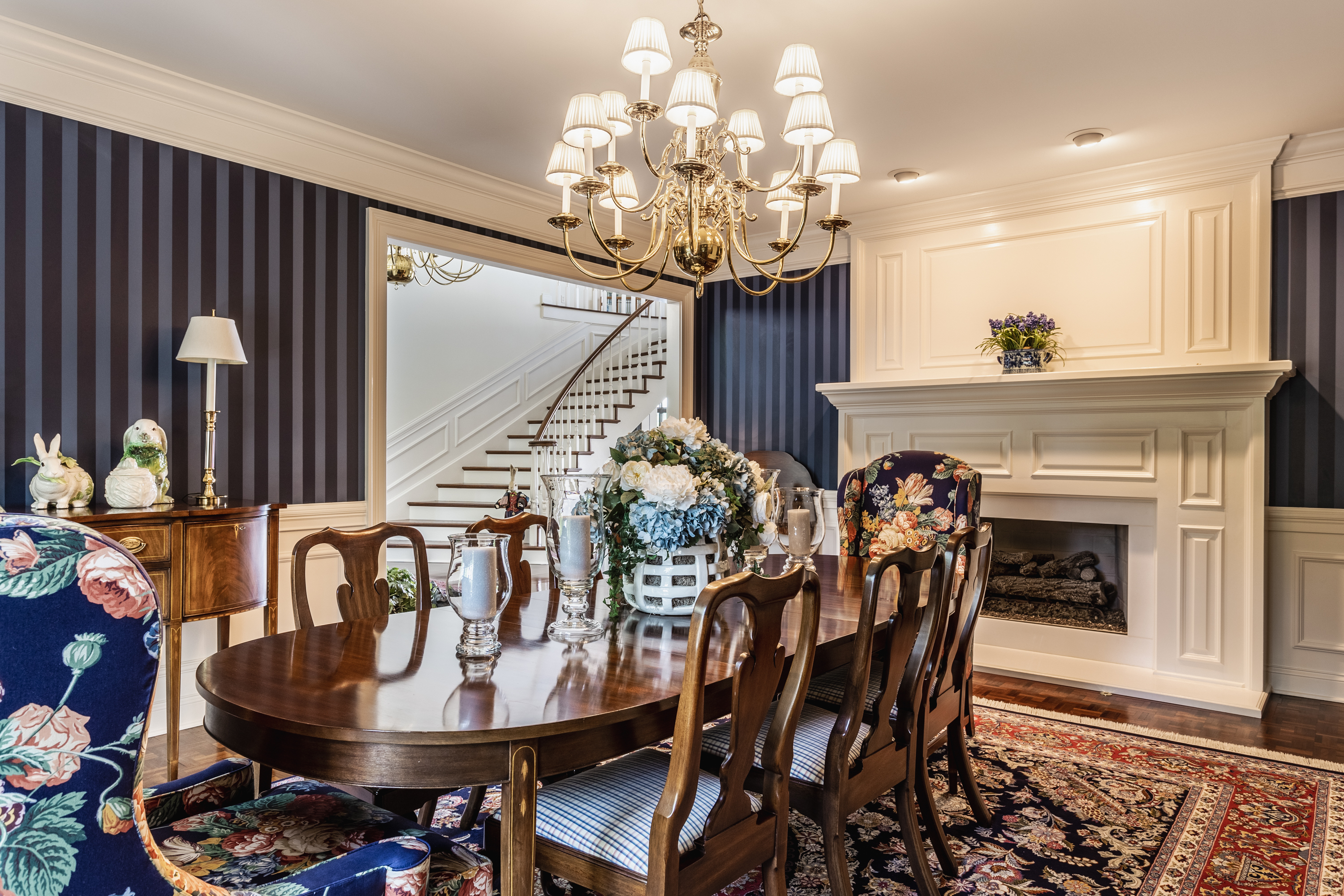 8224 Hunters Place