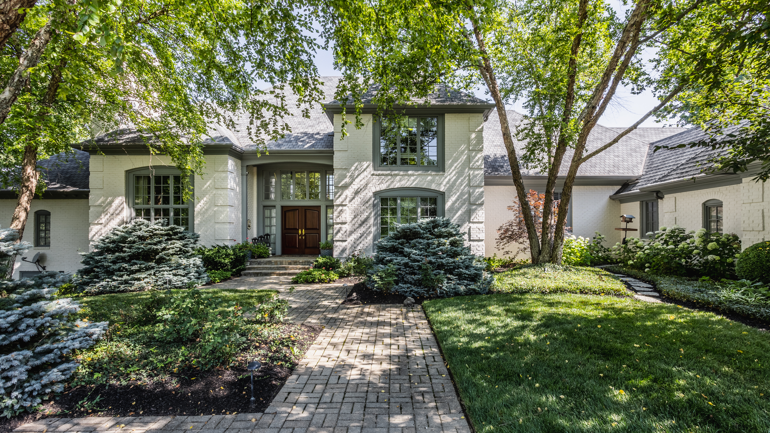 8224 Hunters Place